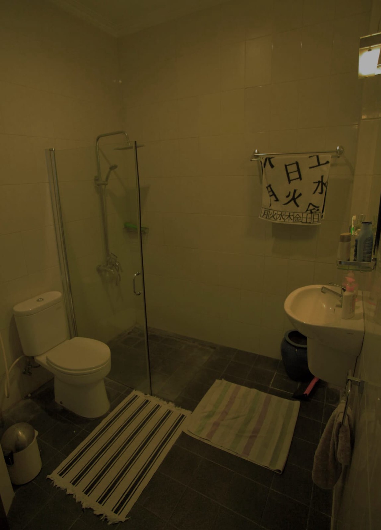 Rumah Luas LT 730 LB 350 di Pondok Aren sudah SHM