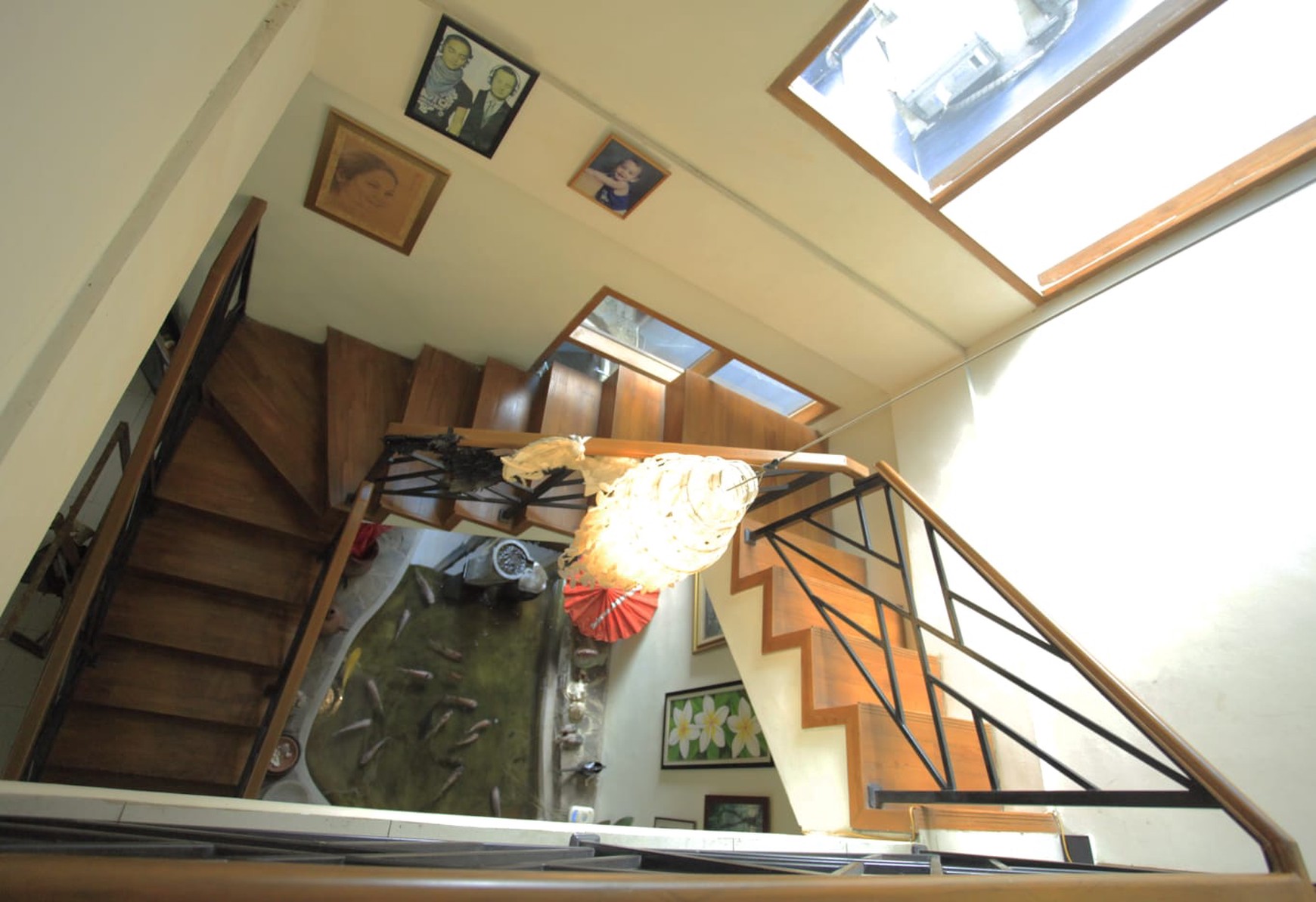 Rumah Luas LT 730 LB 350 di Pondok Aren sudah SHM
