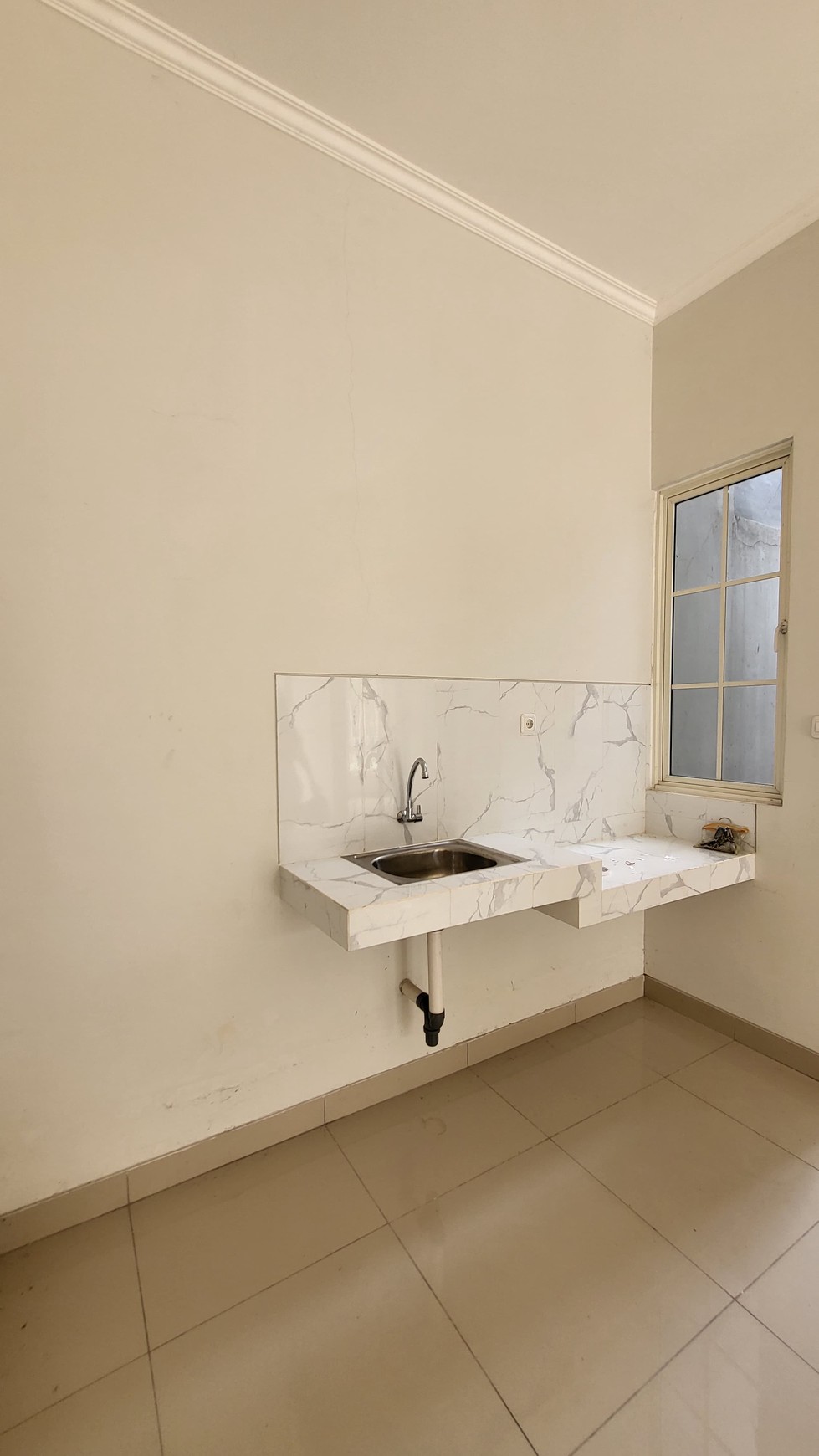 Rumah siap huni Milenium City Lokasi dekat stasiun parung panjang