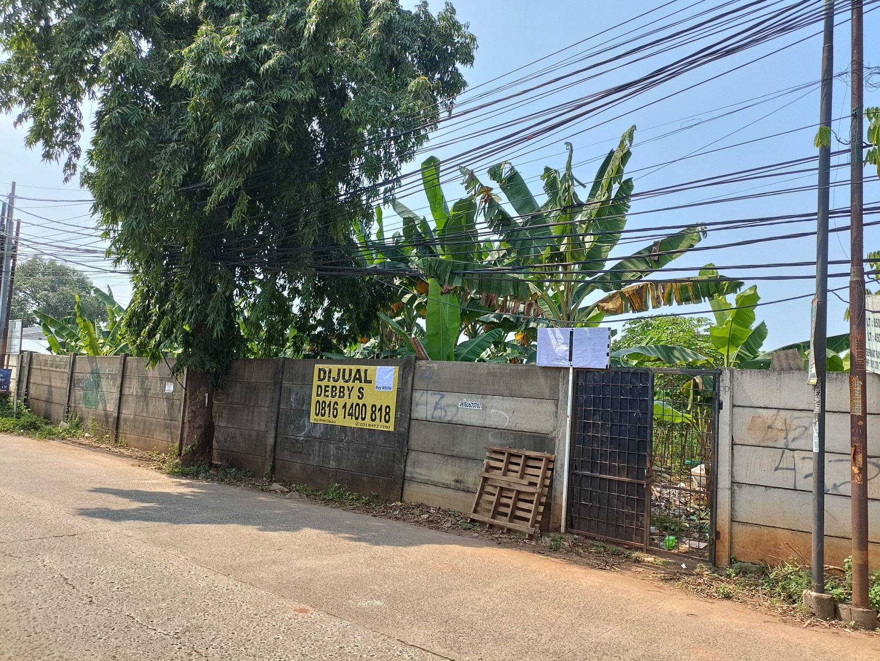 Kavling Luas dan Strategis di Cibubur Di Jual Cepat