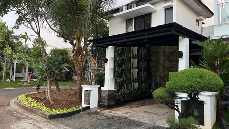 Rumah Luas, 2 Lantai, Bagus, dalam Cluster dan Siap huni di Gunung Putri