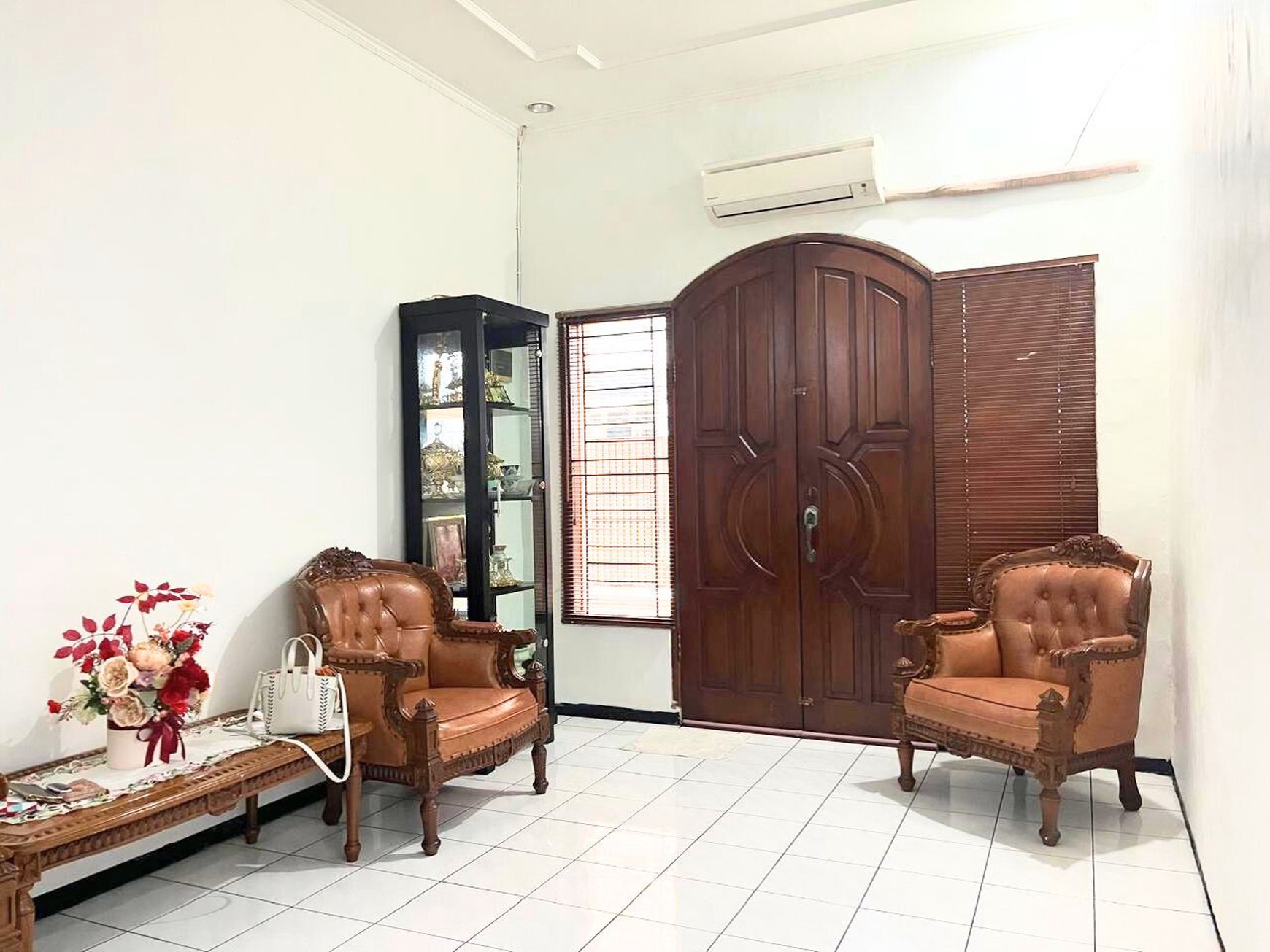Rumah Dijual Lokasi di Asem Baris Tebet Jakarta Selatan