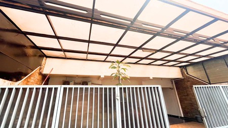 Rumah Dijual Lokasi di Asem Baris Tebet Jakarta Selatan