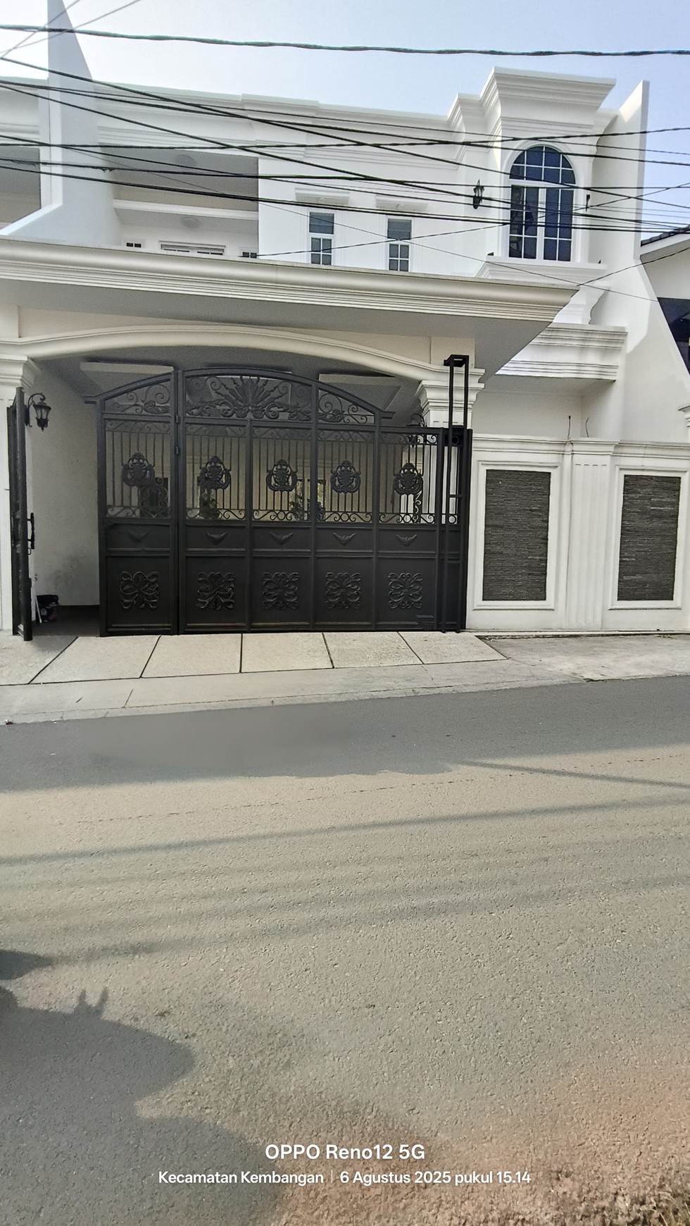 Rumah Hitung Tanah Area Cipete