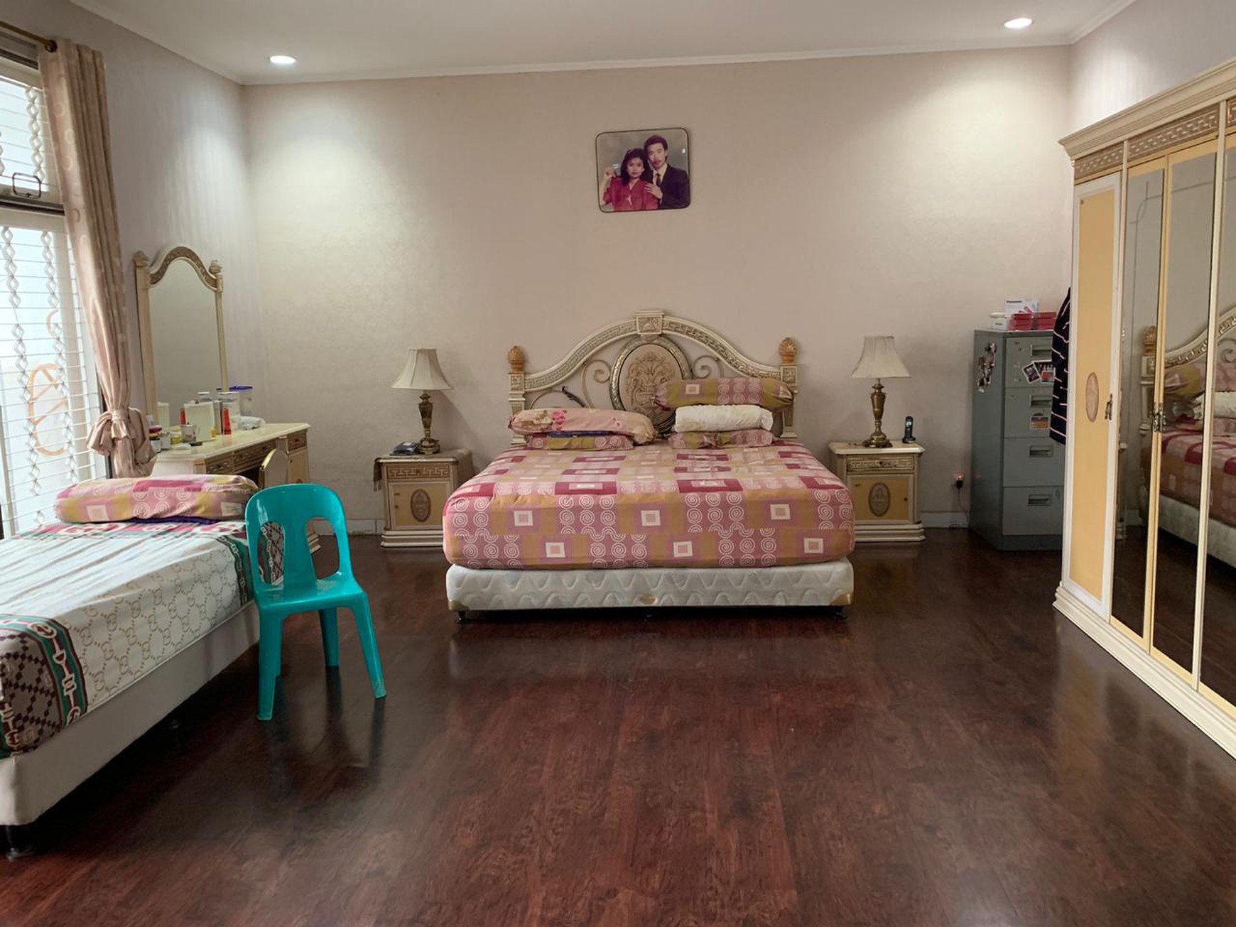 RUMAH DI CAMAR PERMAI