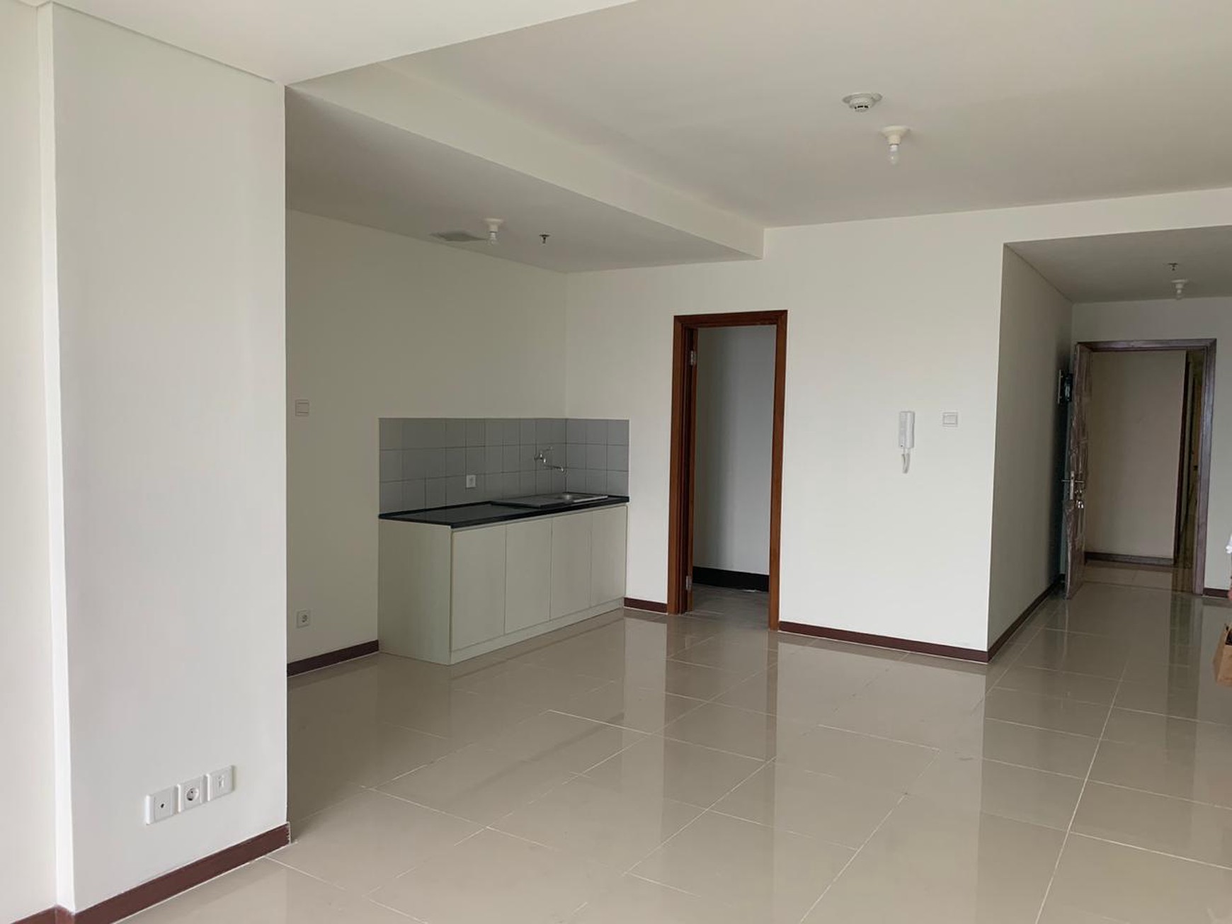 CONDO BAYWALK