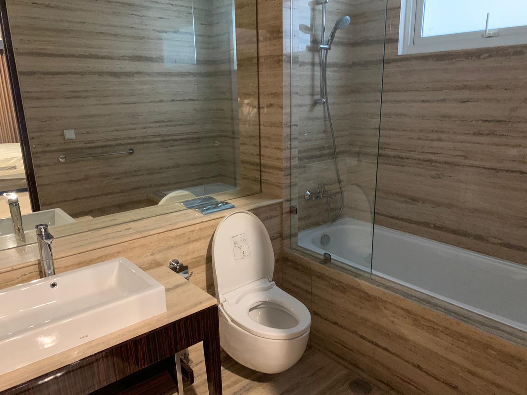 APARTEMEN PONDOK INDAH RESIDENCE