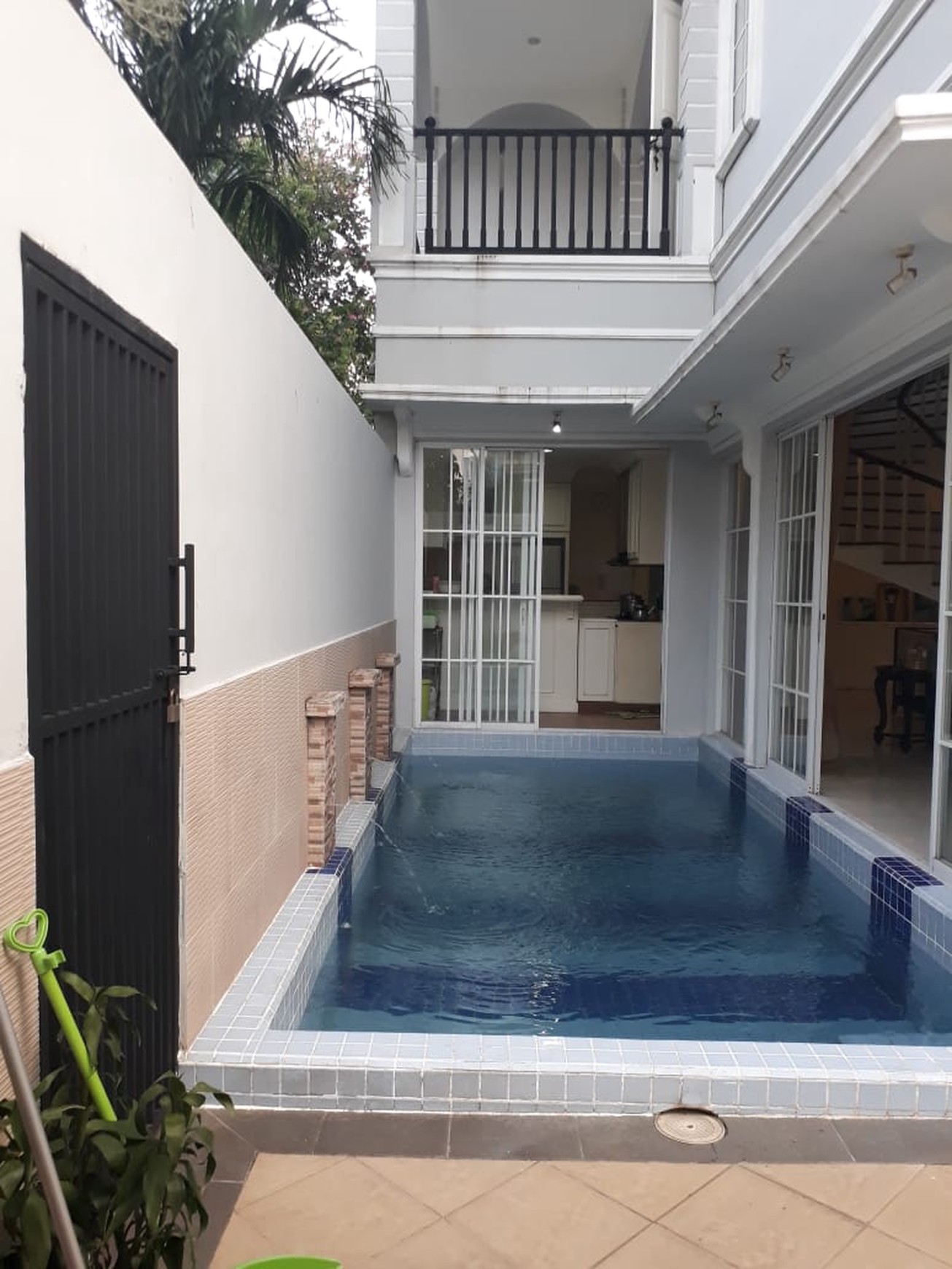 RUMAH DI GRISENDA PANTAI INDAH KAPUK