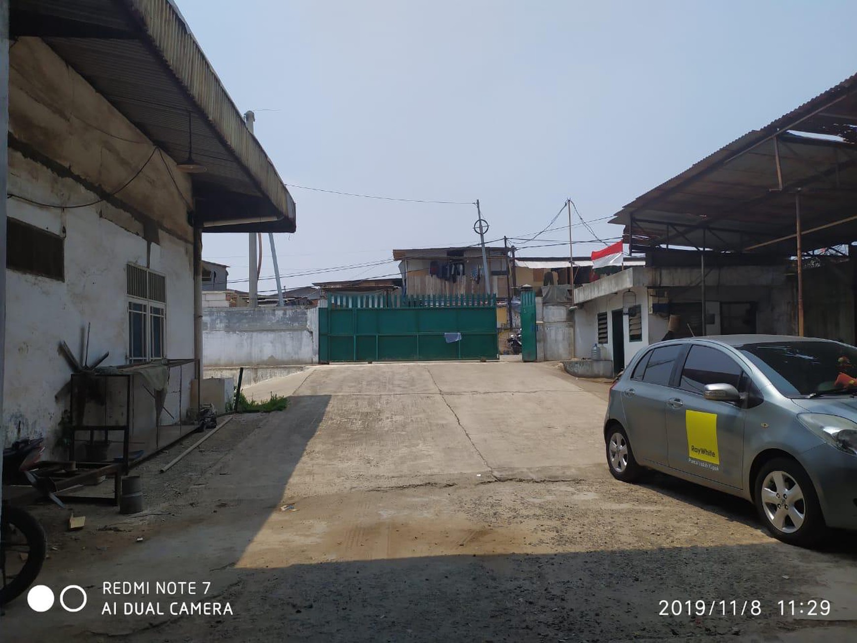 GUDANG DI DAERAH KAPUK UTARA, KAPUK MUARA