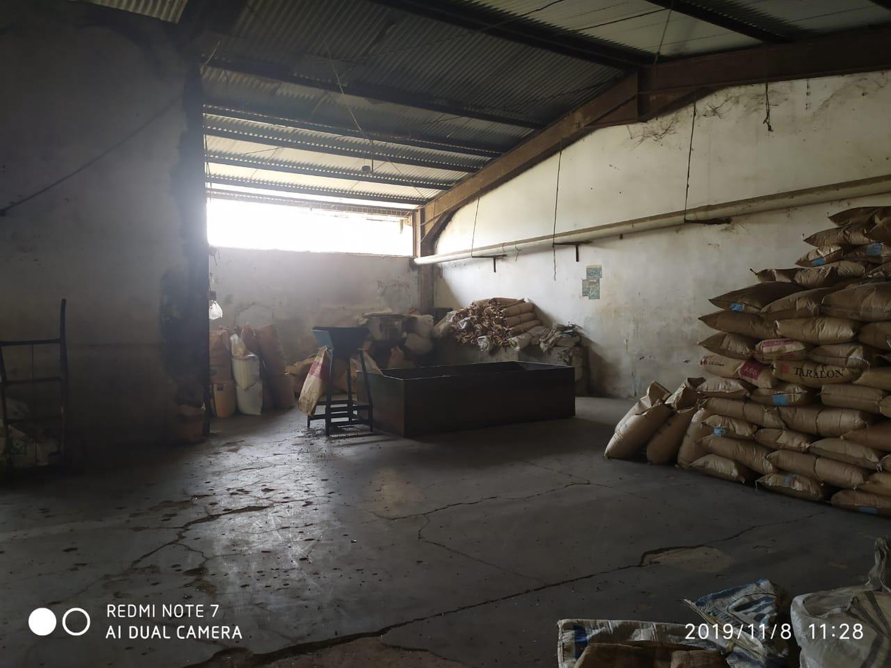 GUDANG DI DAERAH KAPUK UTARA, KAPUK MUARA