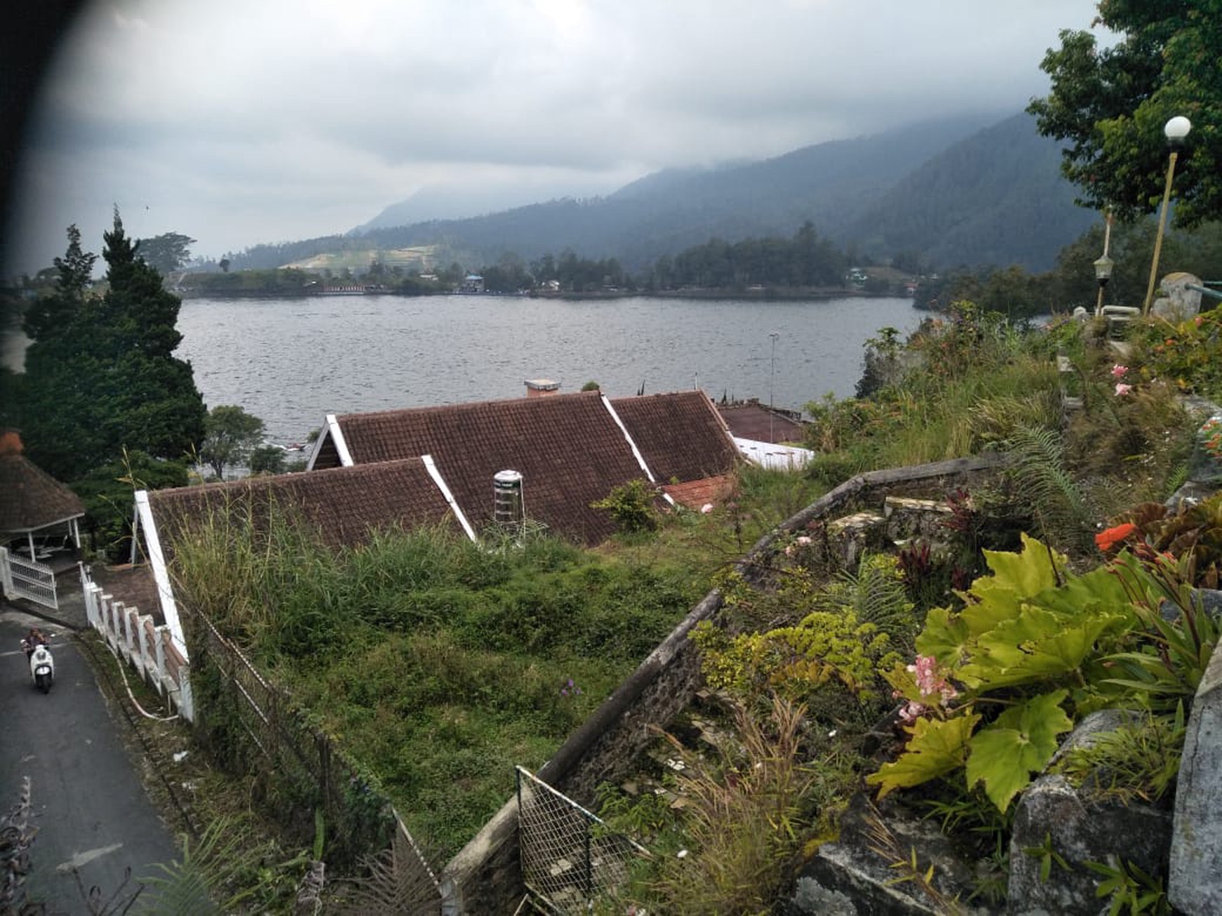Dijual Hotel Sarangan di Magetan, Jawa Timur
