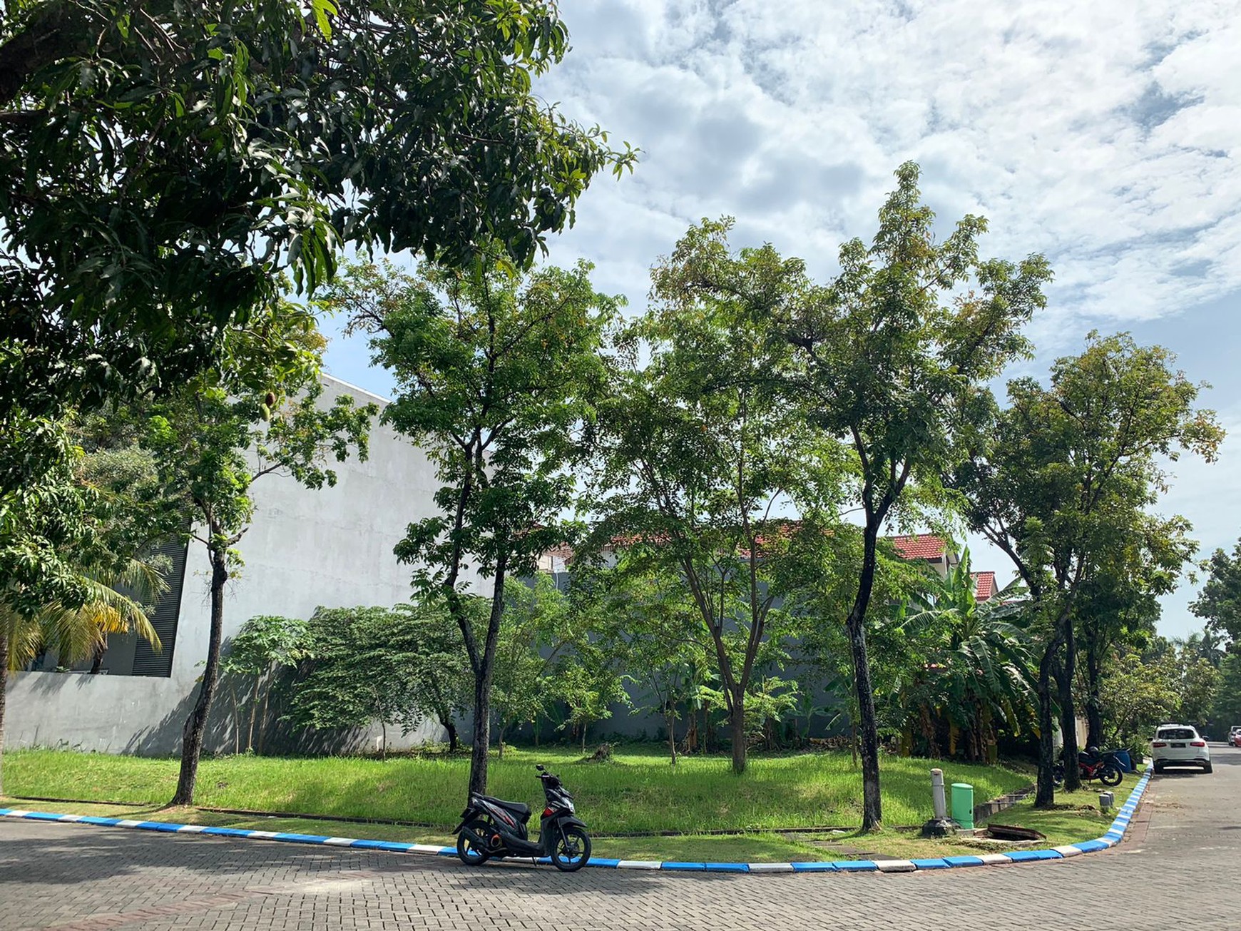 Dijual Kavling daerah Pantai Indah Kapuk.