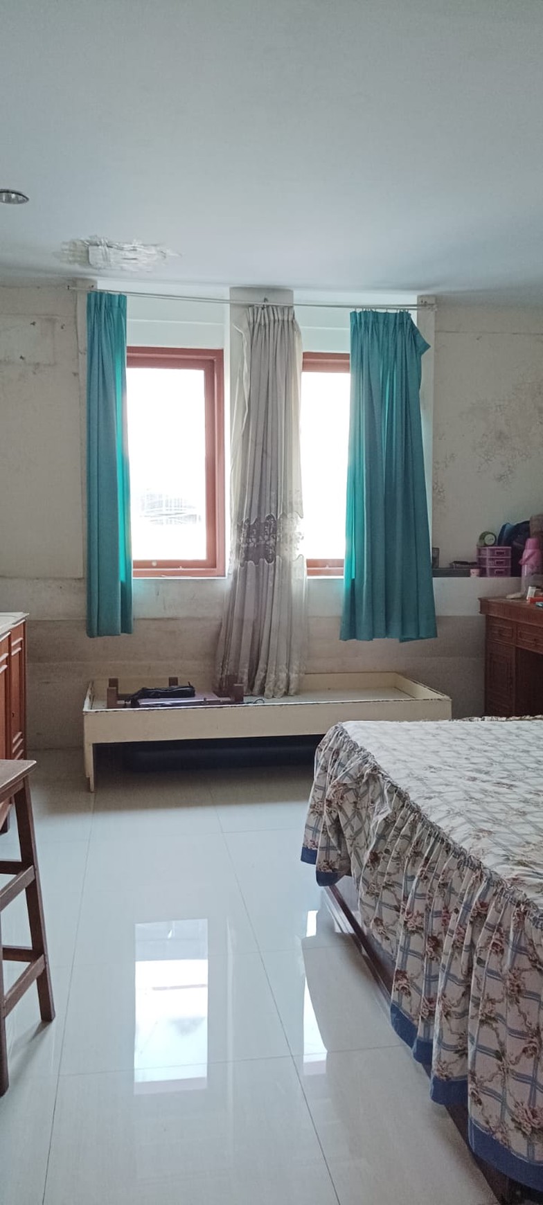 Dijual ruko GANDENG di jelambar baru