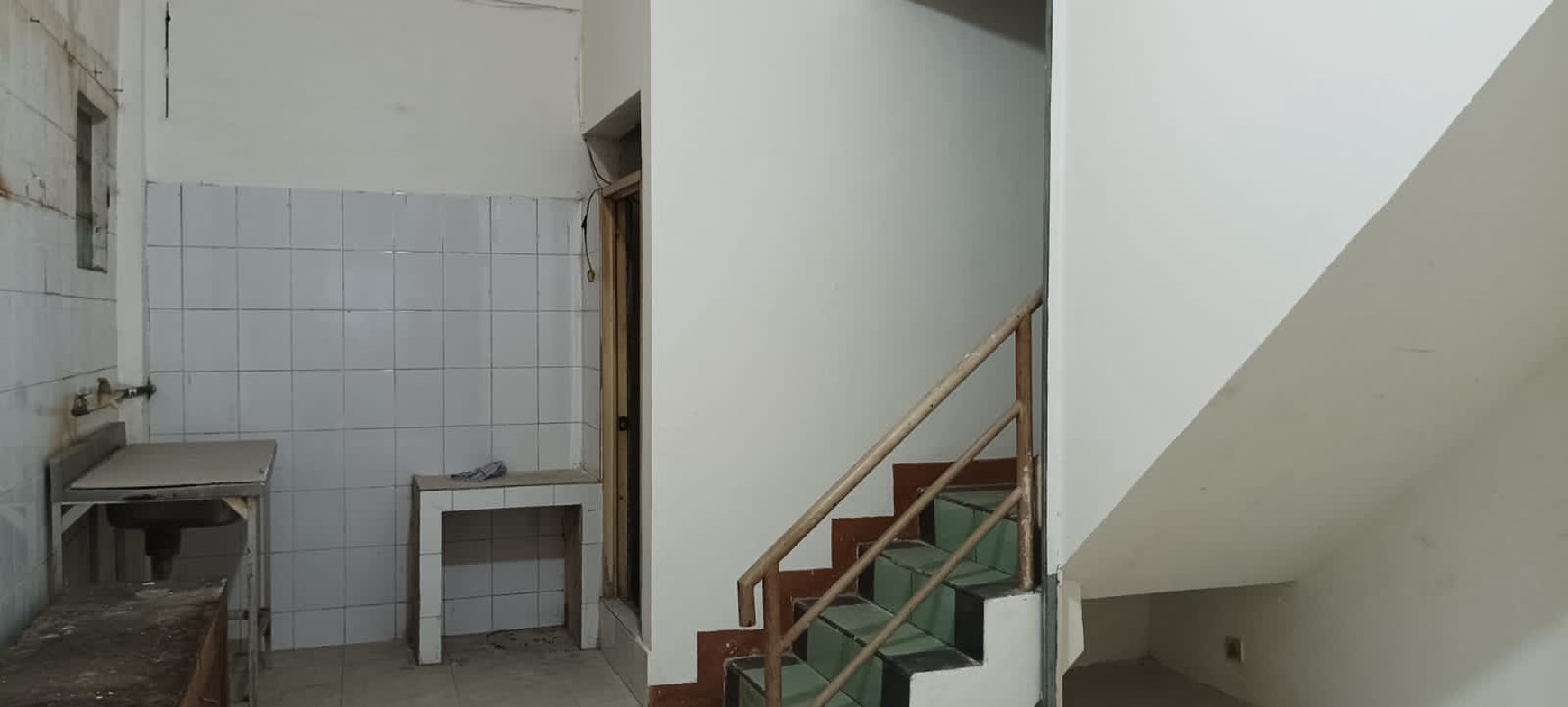 Dijual ruko GANDENG di jelambar baru