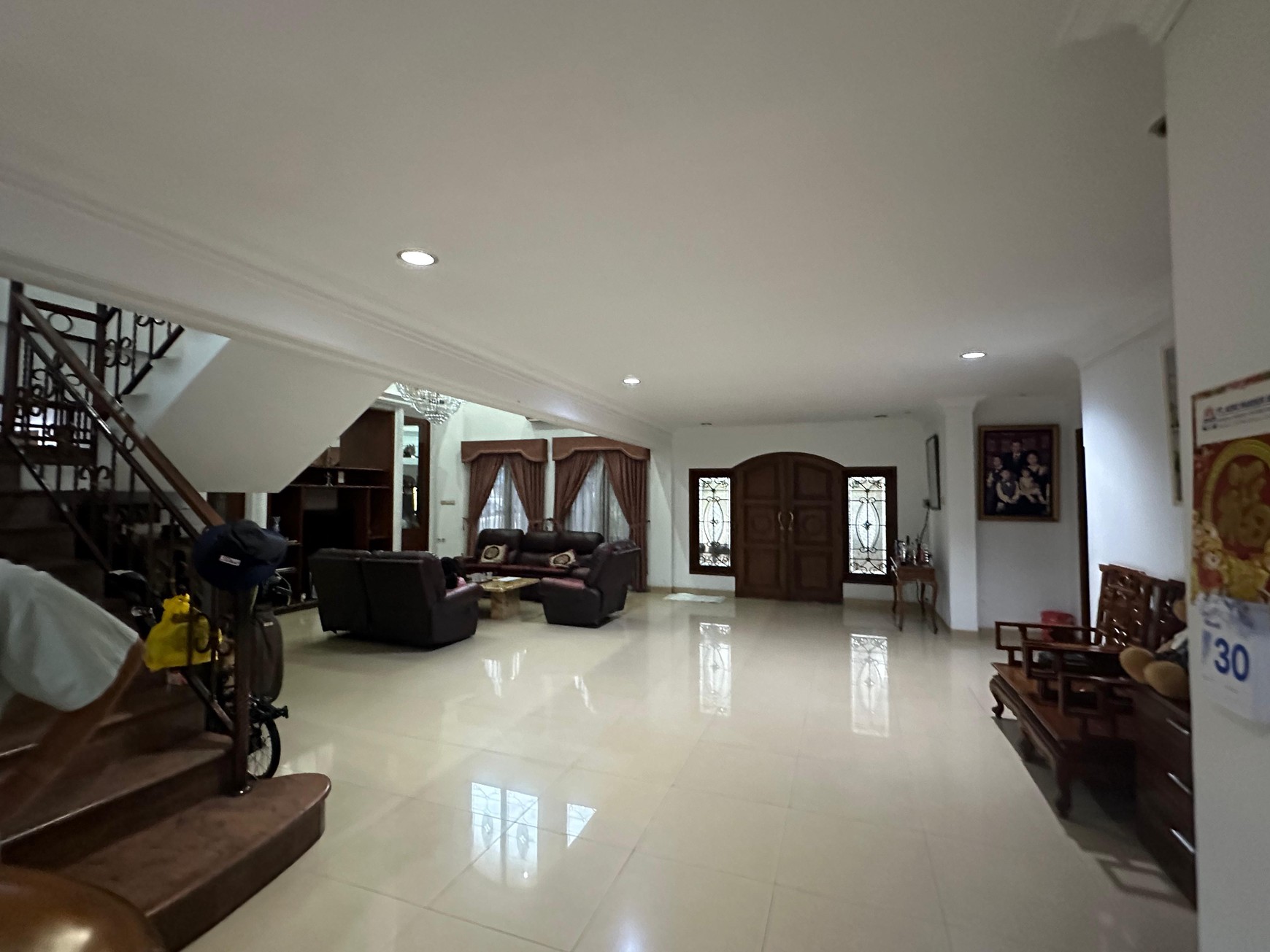 Dijual Rumah di Kawasan Muara Karang Blok G.