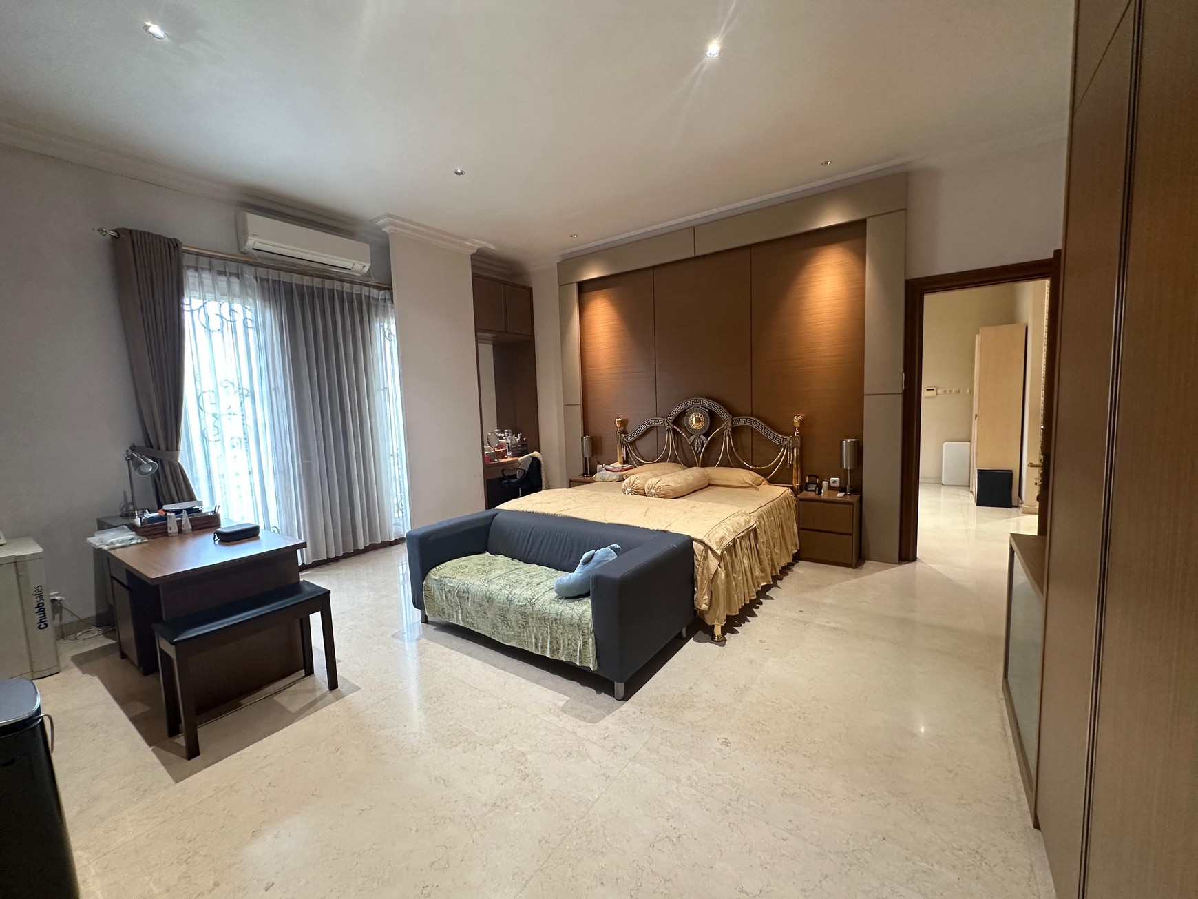 Dijual Rumah Di Mayang Permai, PIK