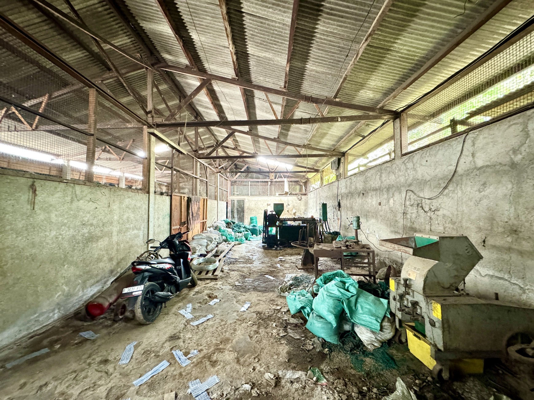 Dijual Pabrik/gudang di Tanjung Pura, Kalideres Jakarta Barat