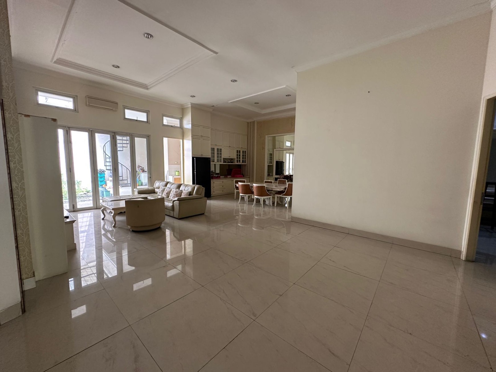 Dijual Rumah di Taman Pluit Permai Barat