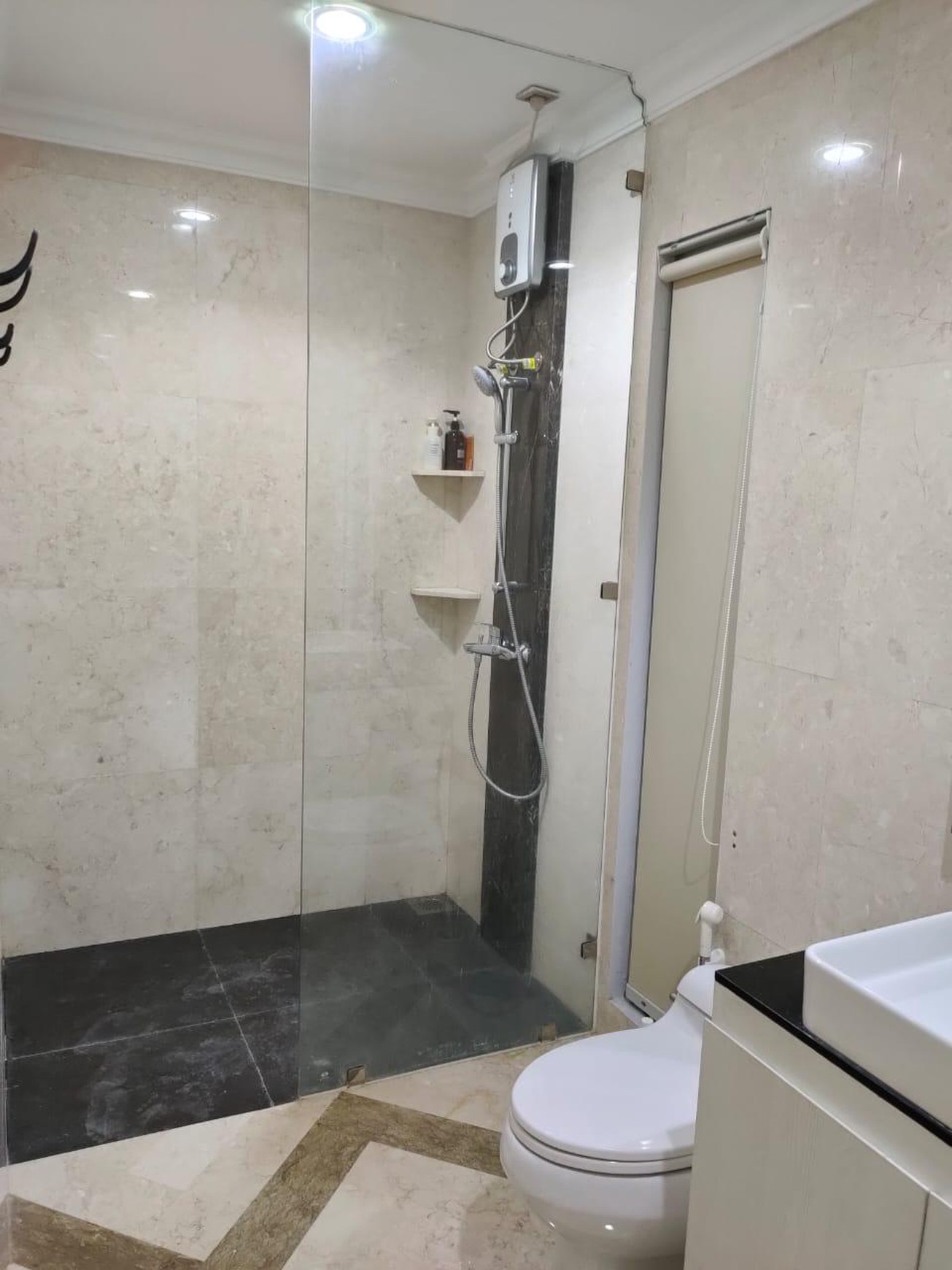 Dijual Rumah Town House dikawasan CBD Pluit