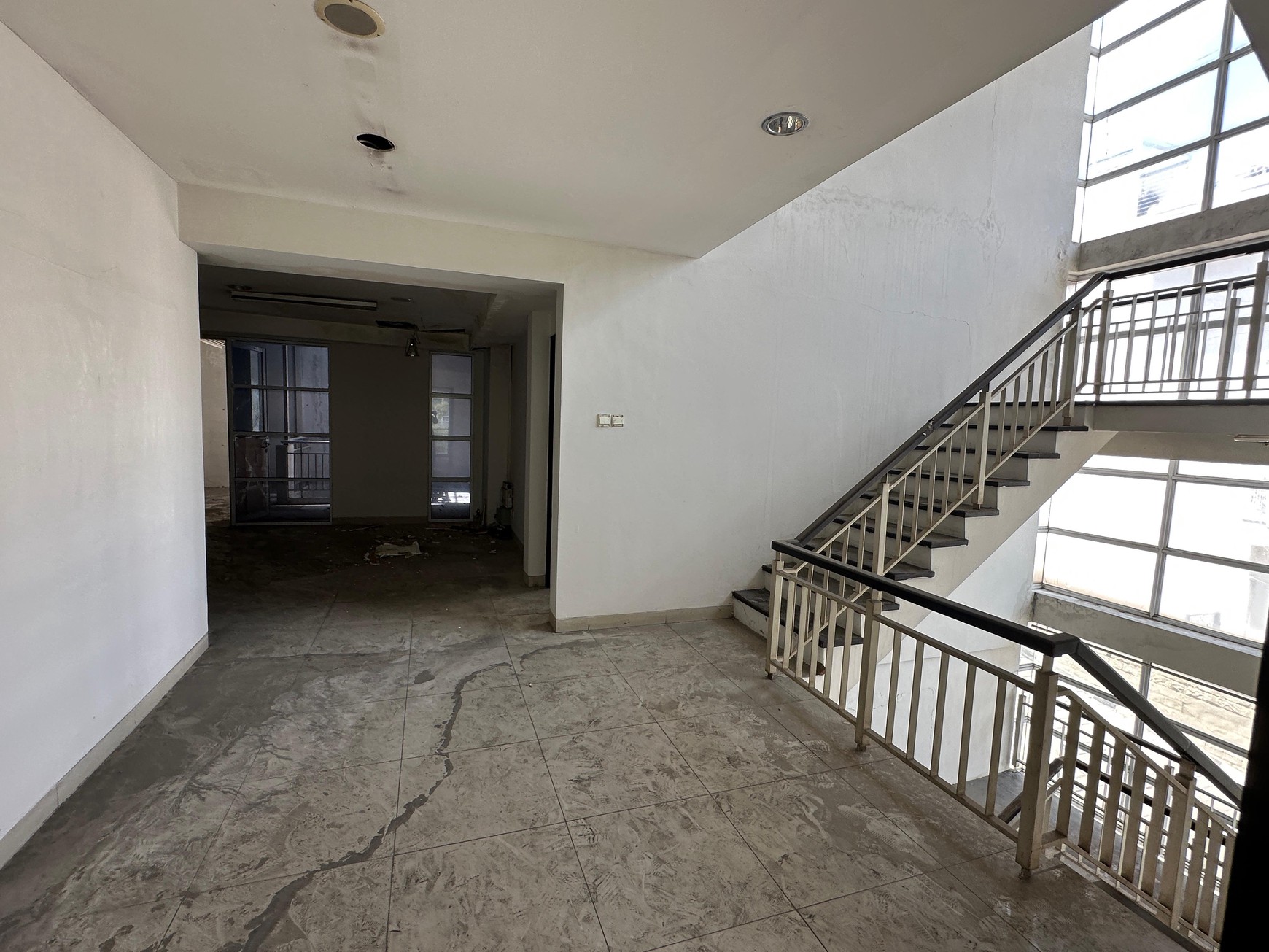 Dijual Town House CBD Pluit