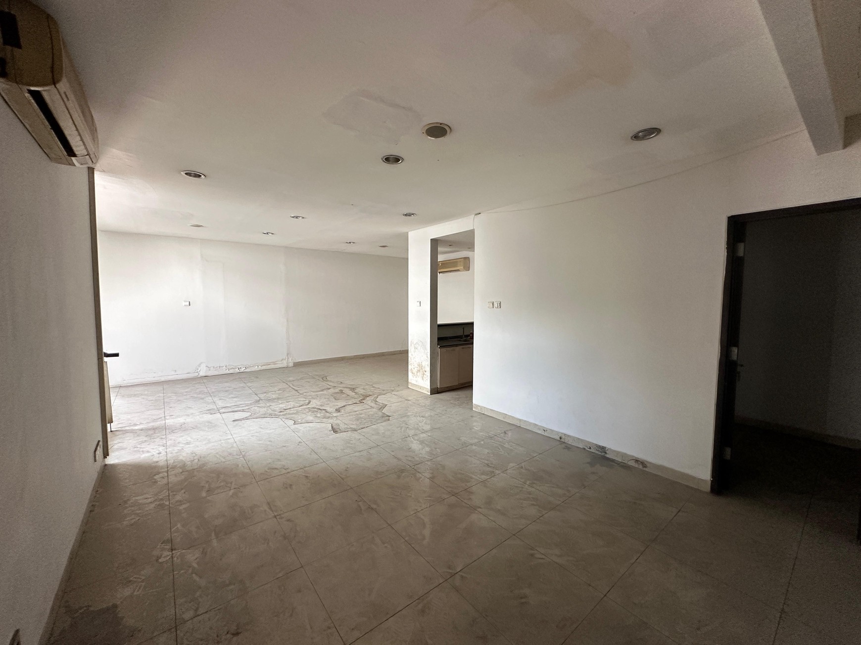 Dijual Town House CBD Pluit