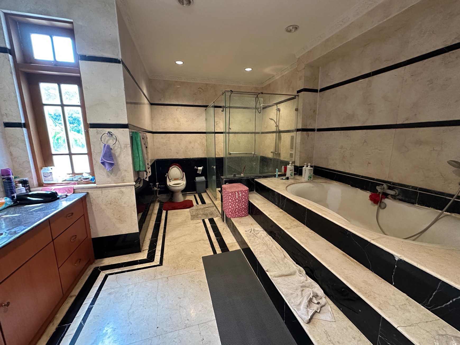 Dijual Rumah Pantai Mutiara