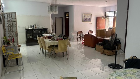Dijual rumah Muara Karang.