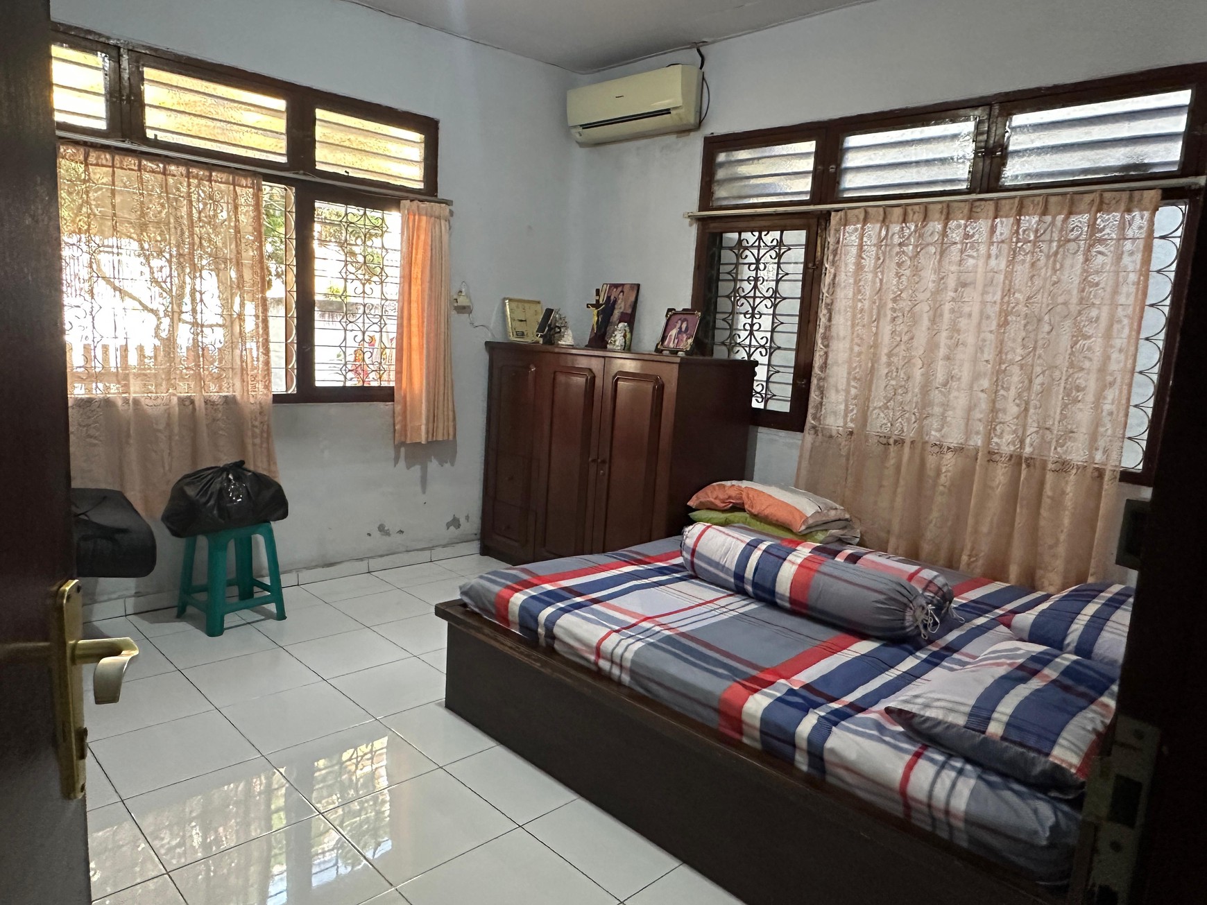 Dijual rumah Muara Karang