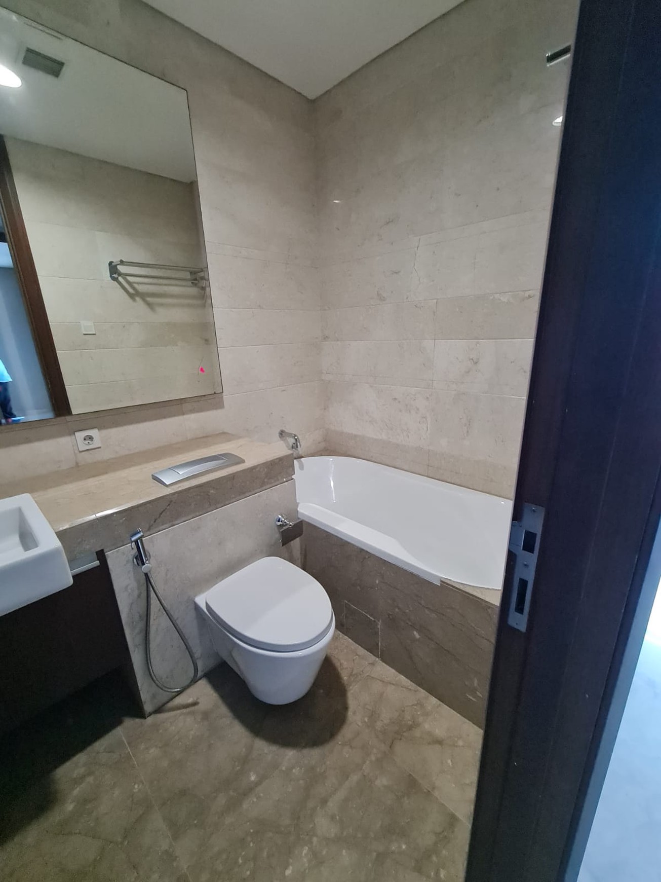 Dijual Apartemen Windsor di Puri Indah