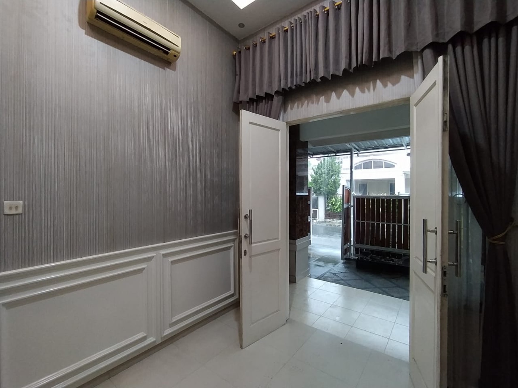 Jual Rumah Puri Surya Jaya 1,5 Lantai Cluster Athena Sidoarjo