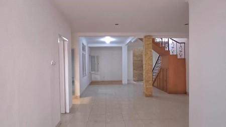 Rumah 2 Lantai Siap Huni dengan Hunian Nyaman dan Asri @Bintaro -Sektor 5
