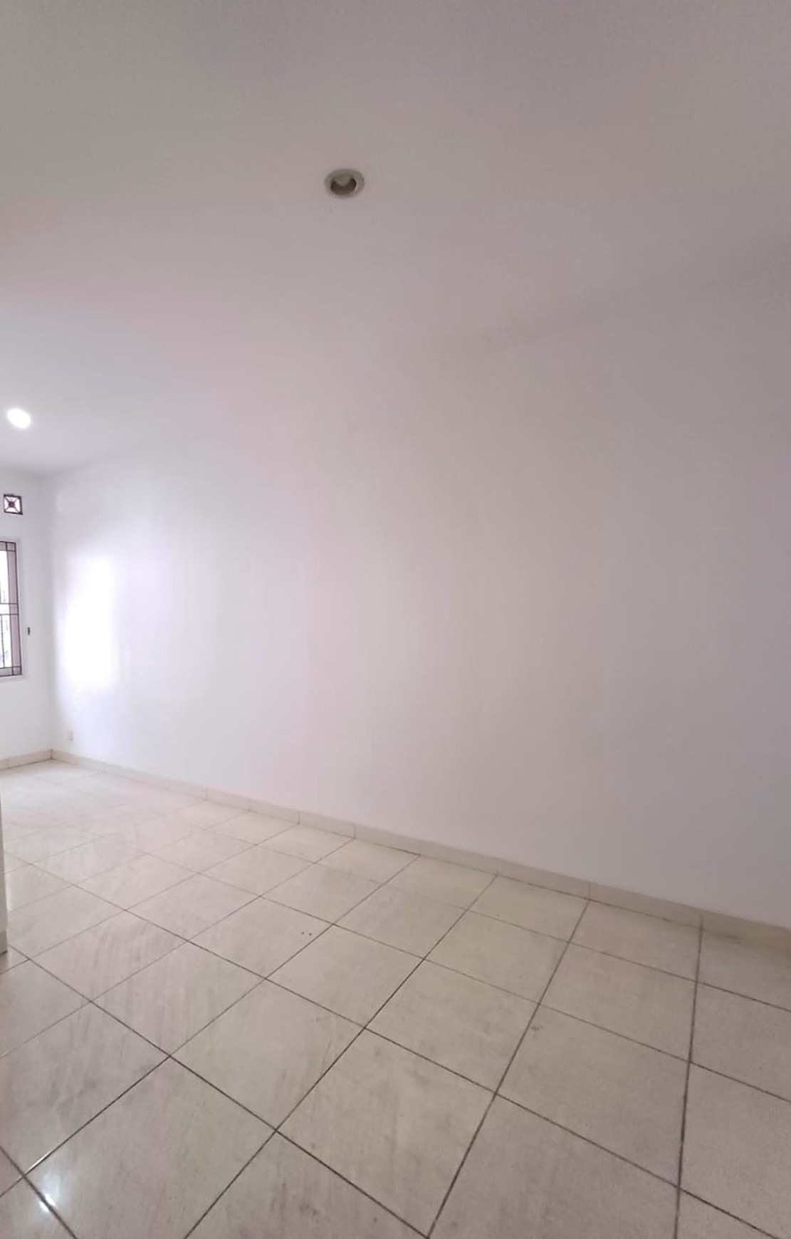 Rumah 2 Lantai Siap Huni dengan Hunian Nyaman dan Asri @Bintaro -Sektor 5