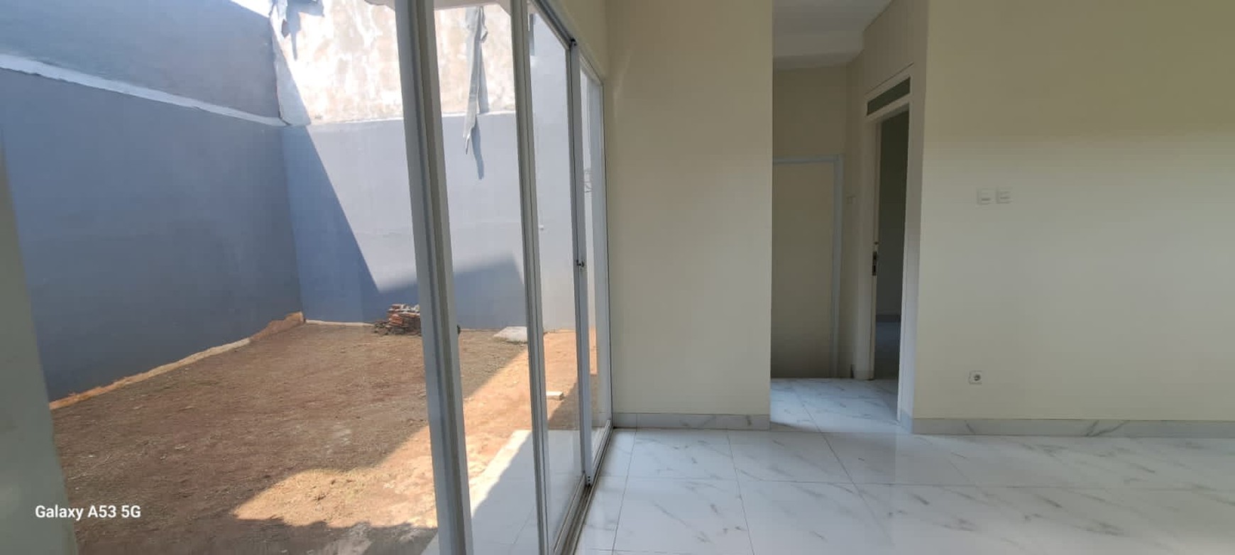 Rumah 2 Lt Siap Huni Full Renovasi di Kota Wisata Cibubur