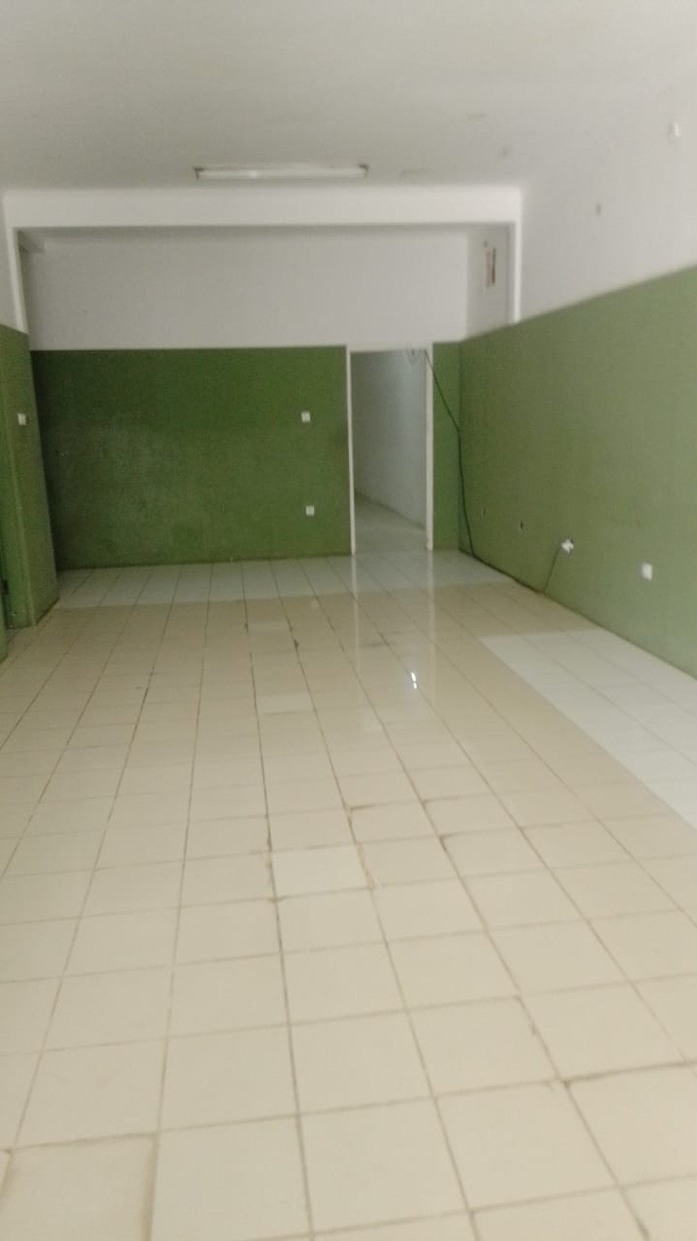 Rumah/Kantor di Lebak Bulus, strategis ex Kantor & Workshop