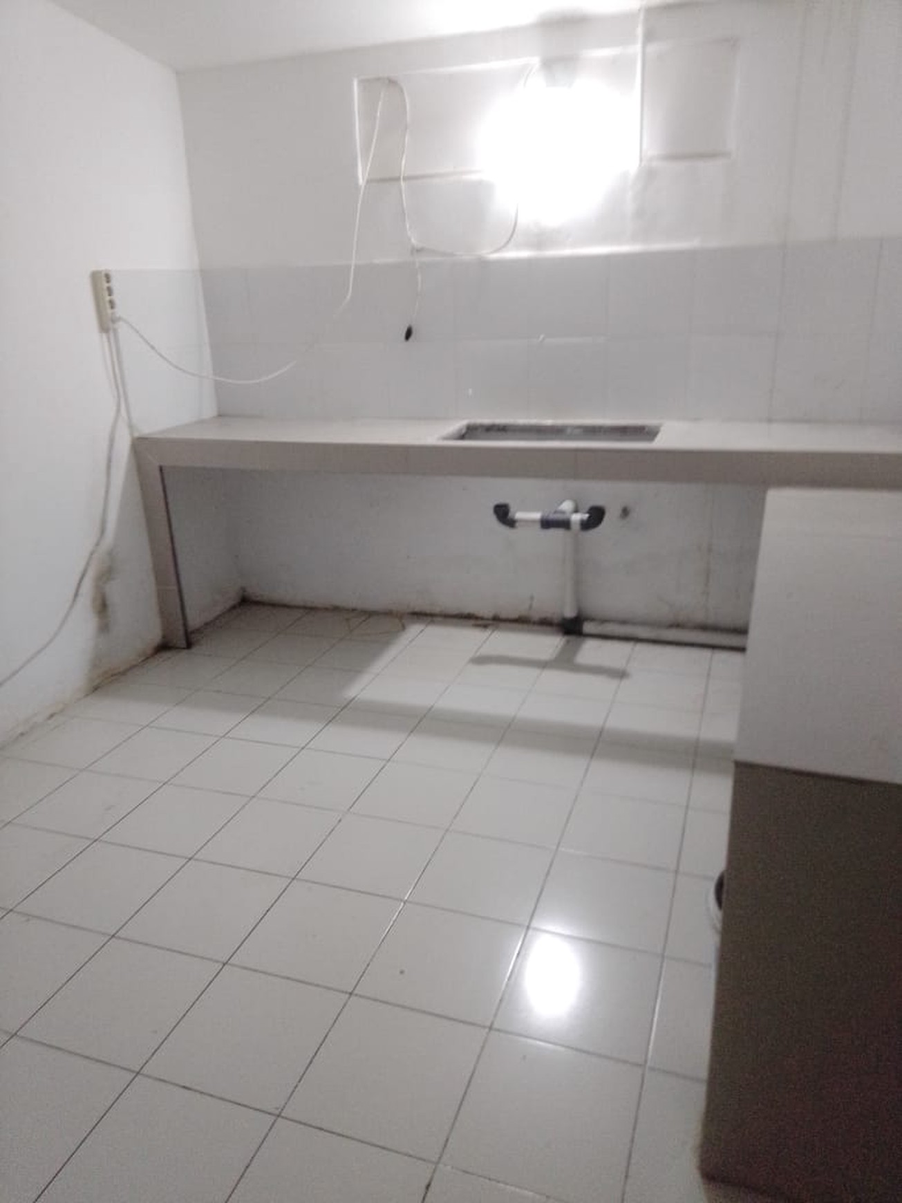 Rumah/Kantor di Lebak Bulus, strategis ex Kantor & Workshop