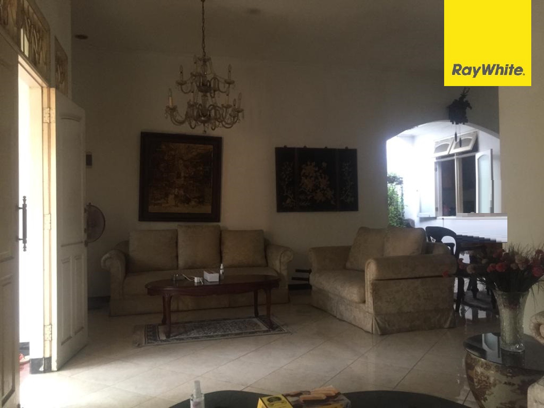 Dijual Rumah SHM di Gayungsari Barat Surabaya