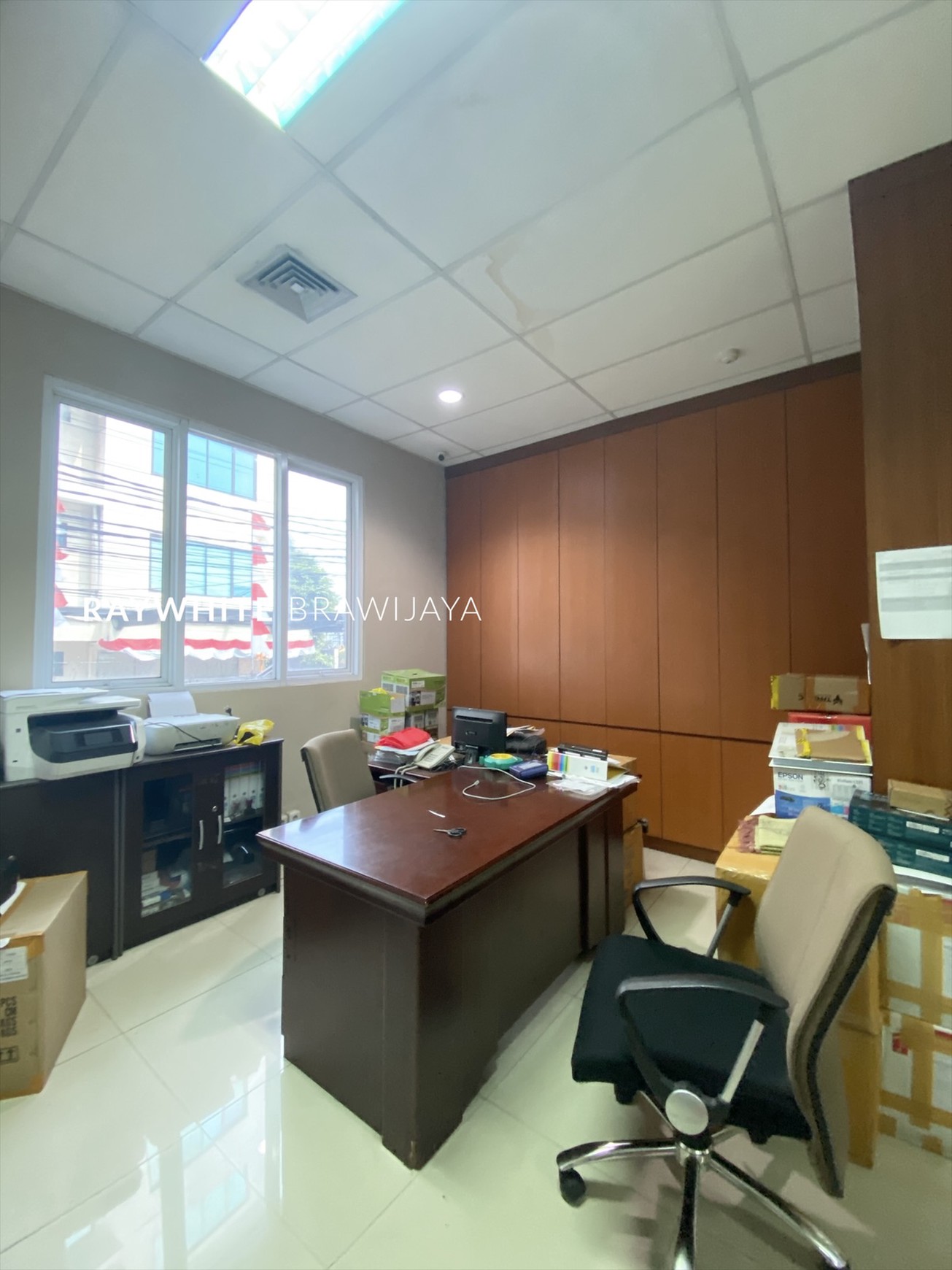 Gedung Buncit Raya Komersial Lokasi Strategis