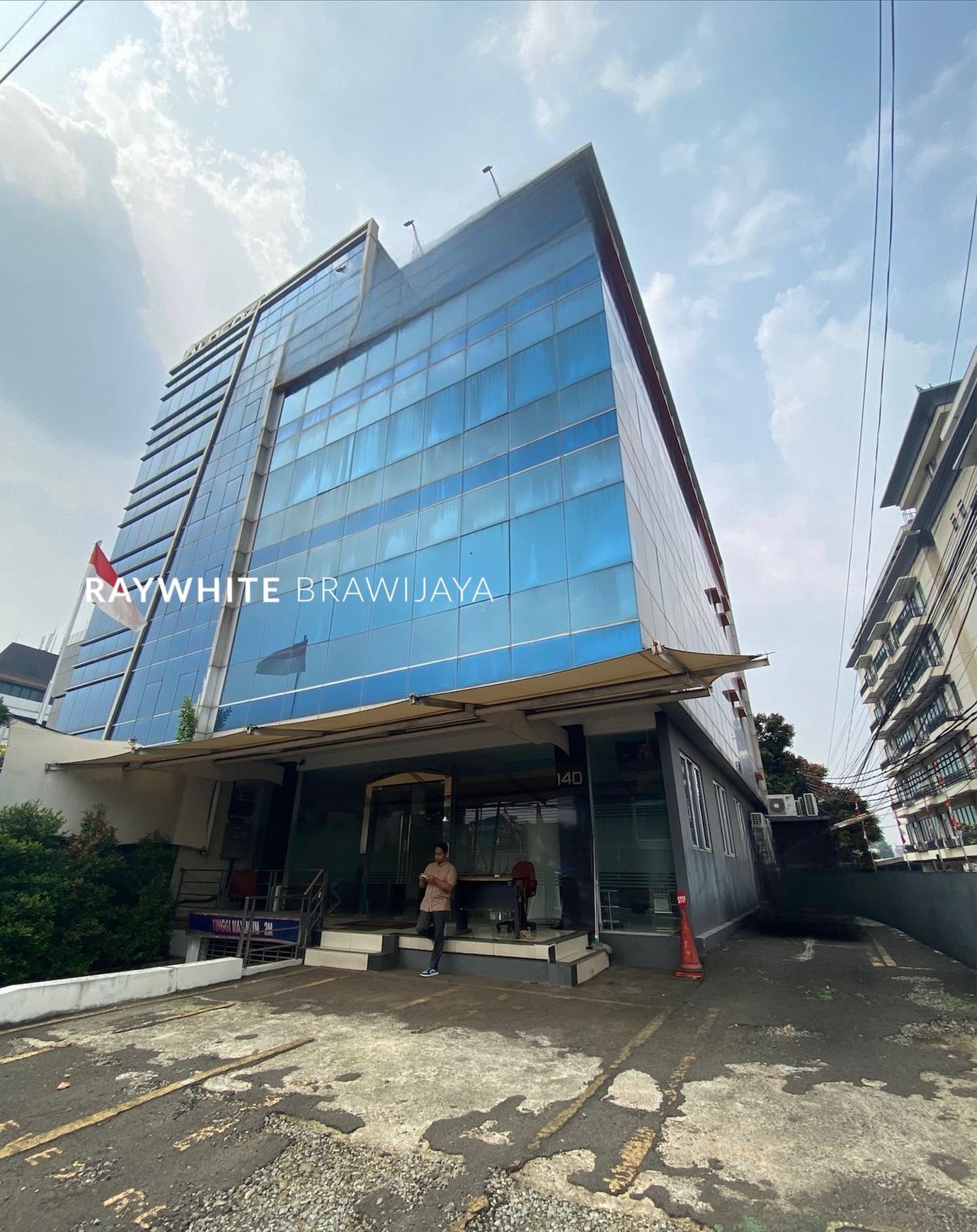 Gedung Buncit Raya Komersial Lokasi Strategis