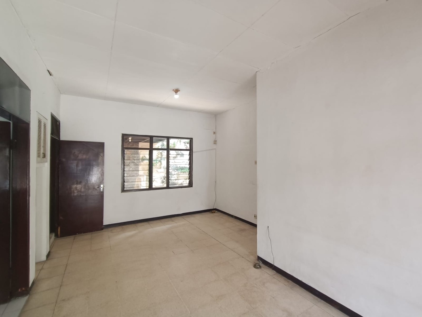 Dijual Rumah di Baruk Utara Surabaya; Hitung Tanah Lingkungan Nyaman