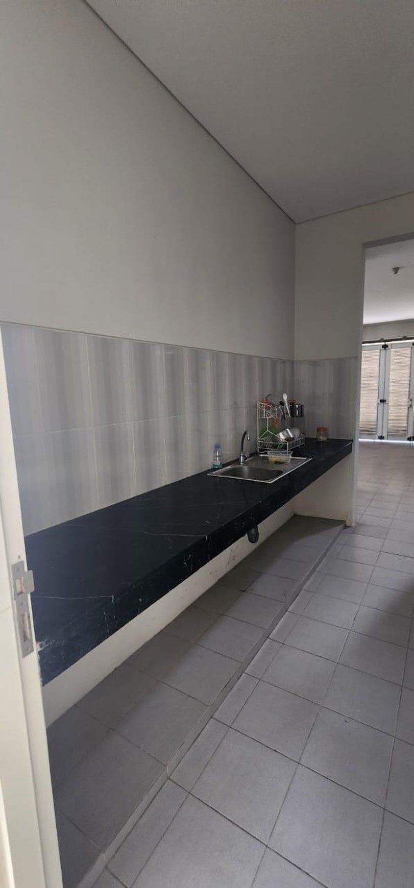 Dijual Rumah Royal Residence Richmond - Modern 2 Lantai Dekat Citraland, Dian Istana, Graha Family, Pakuwon Indah , Supermall, Ptc, Pakuwon Mall