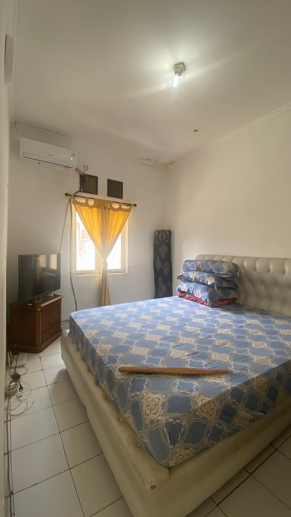 Turun harga rumah di Kencana Loka BSD