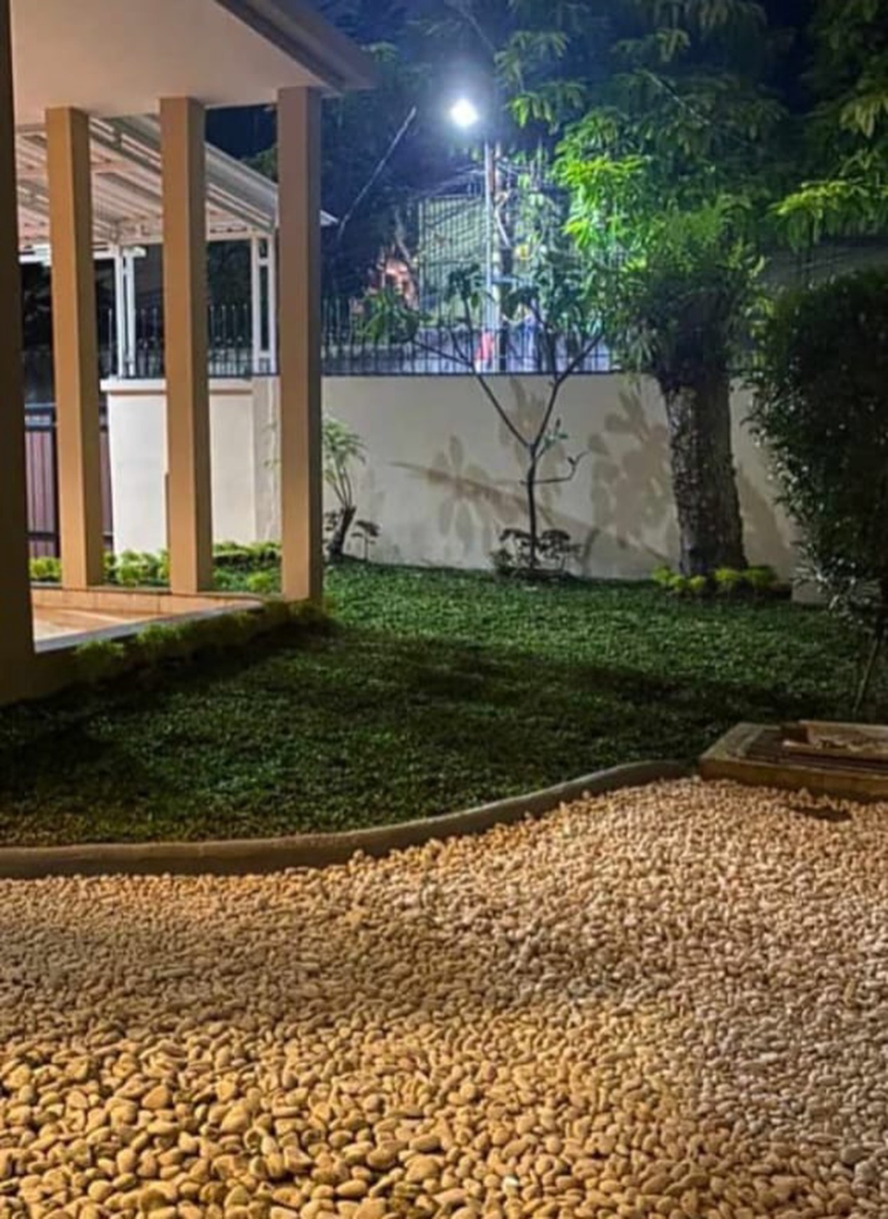 Dijual Rumah Kemang Bagus dan Simpel