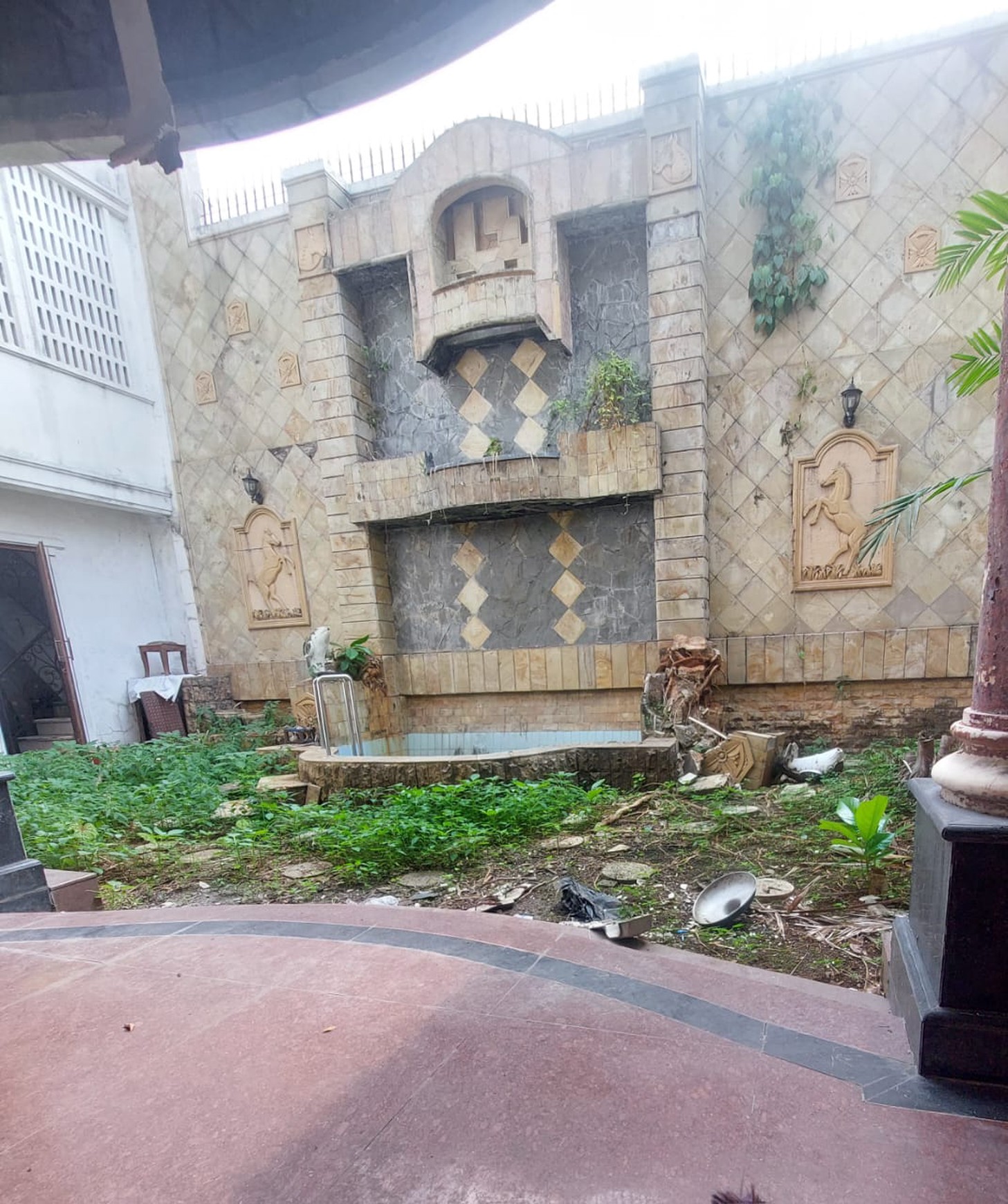 Di jual Rumah di Jl. Tebet Barat Raya   Jakarta Selatan EXCLUSIVE