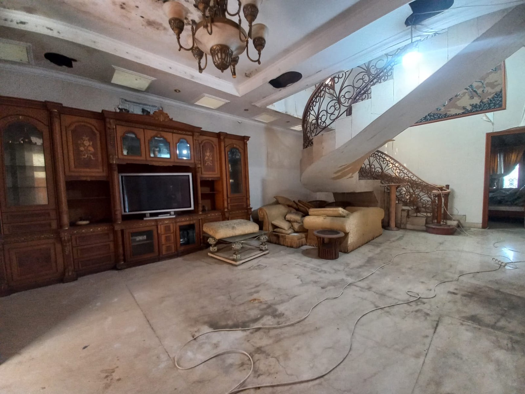 Di jual Rumah di Jl. Tebet Barat Raya   Jakarta Selatan EXCLUSIVE