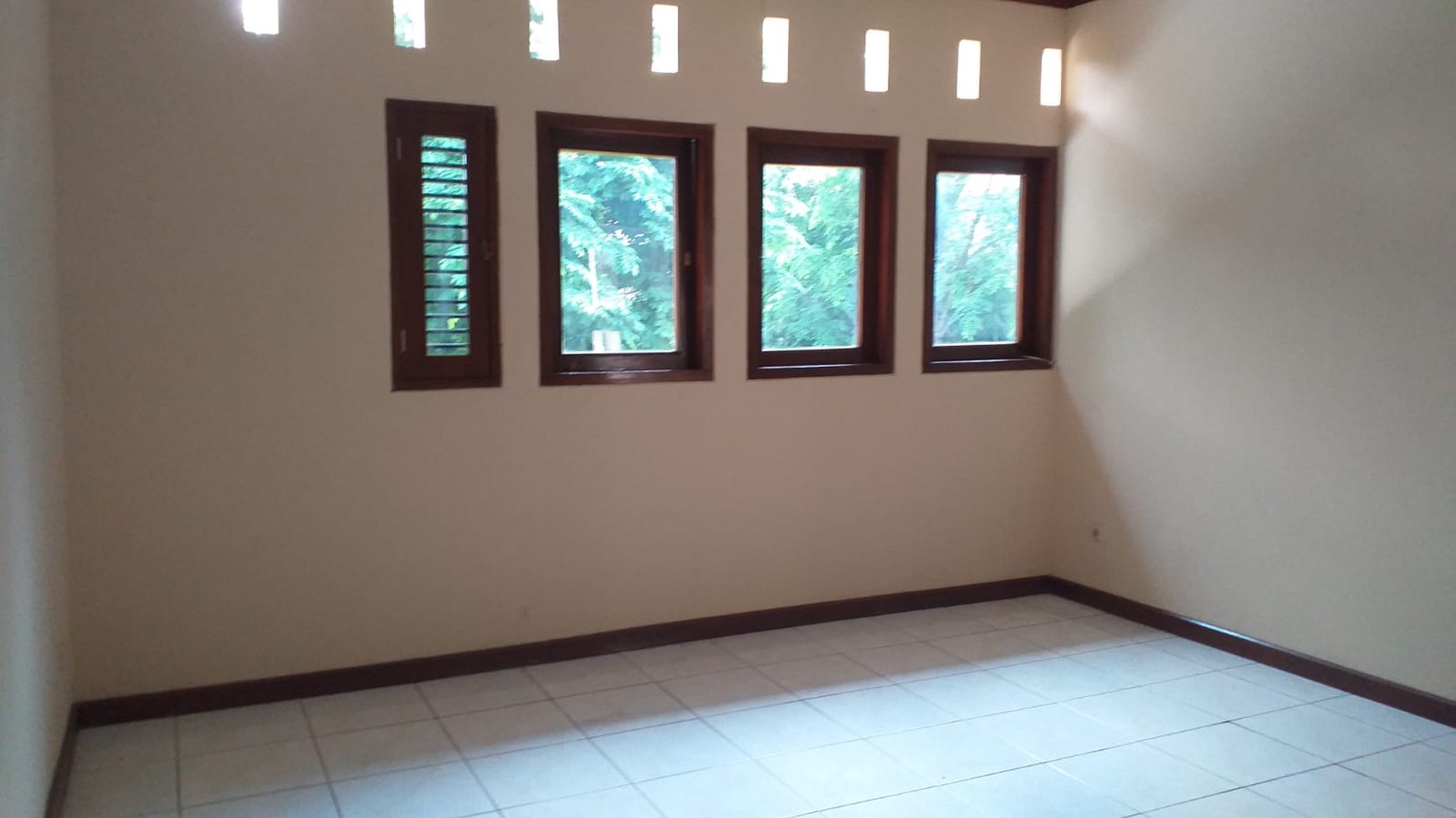 Disewa Rumah Komplek Perumahan Villa Delima, Lebak Bulus, Jakarta Selatan