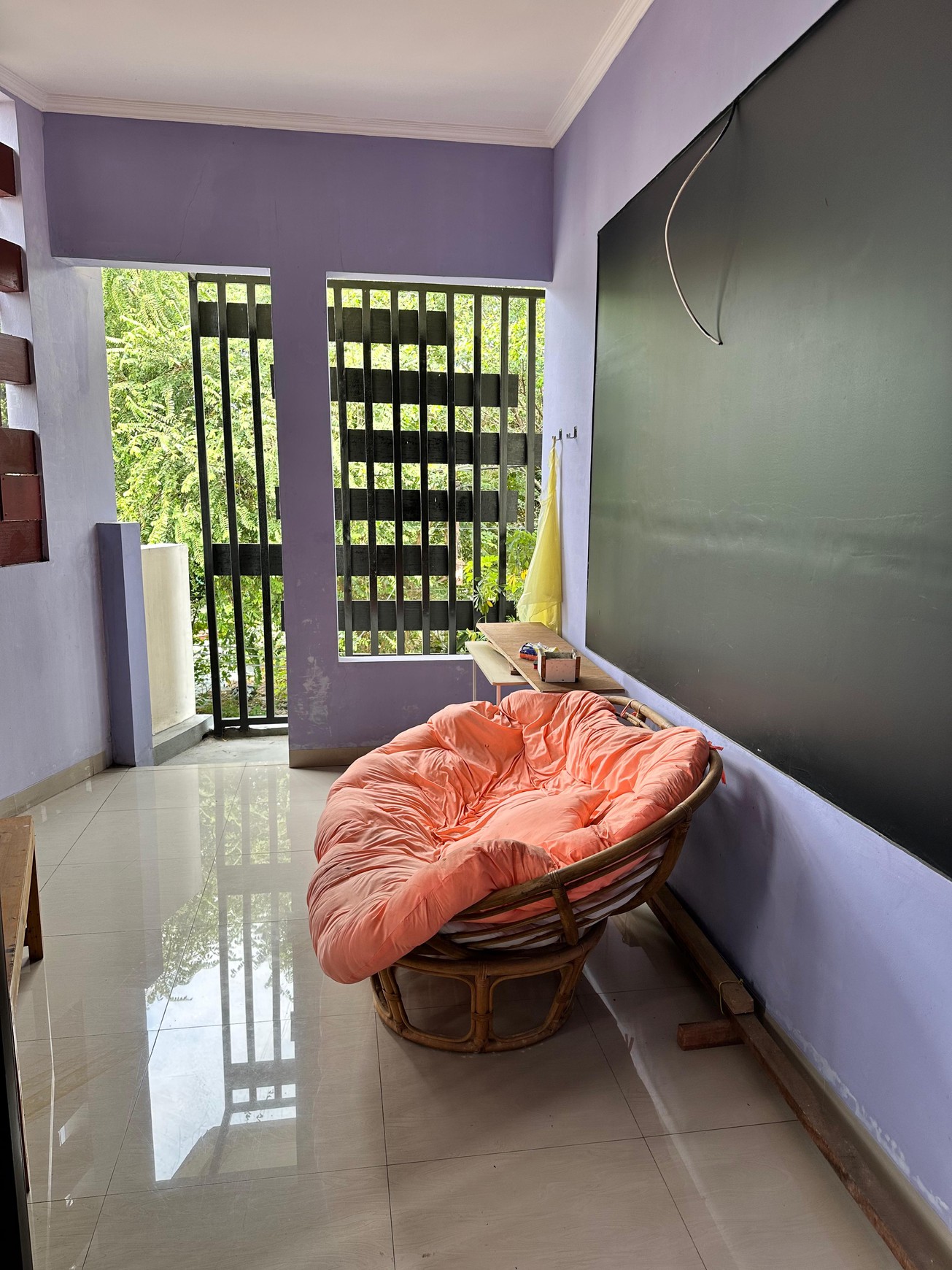 Rumah Bagus Di Bukit Nusa Indah, Jl Mahoni Ciputat Tangerang Selatan
