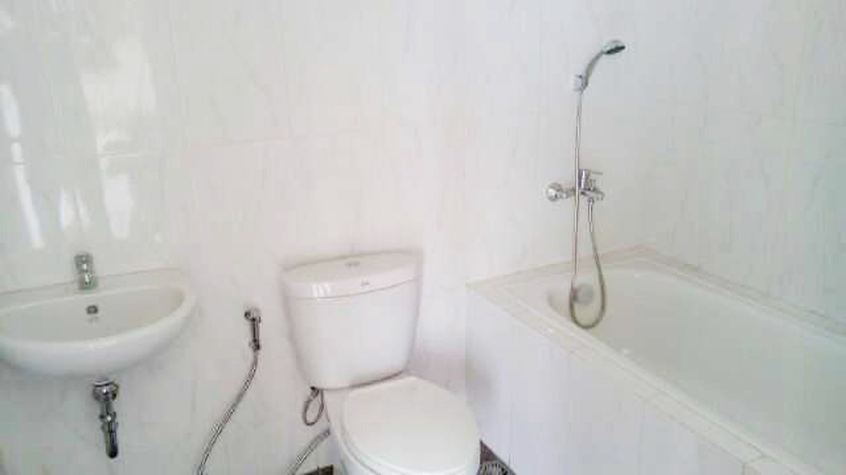 Rumah Bagus Di Emerald View Bintaro Jaya Sektor 9