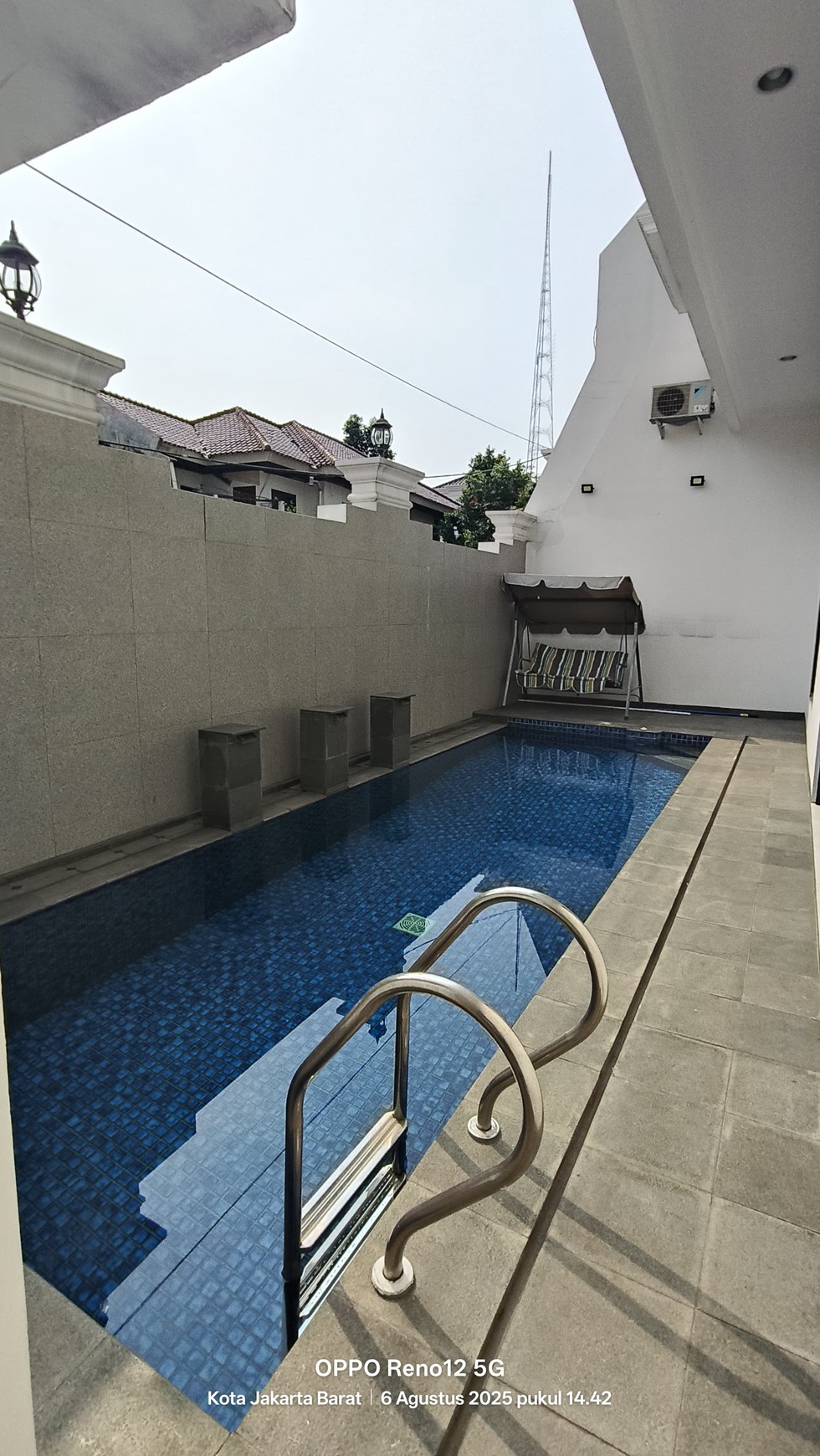 Rumah Bagus Di Kav Hankam, Jl Masjid As Salam Joglo Jakarta Barat