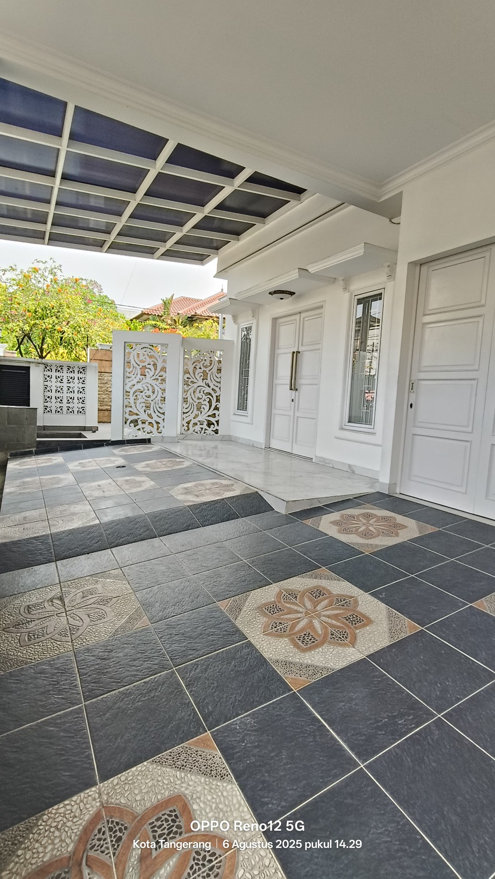 Rumah Bagus Di Kav Hankam Jl Bazuka Joglo Jakarta Barat