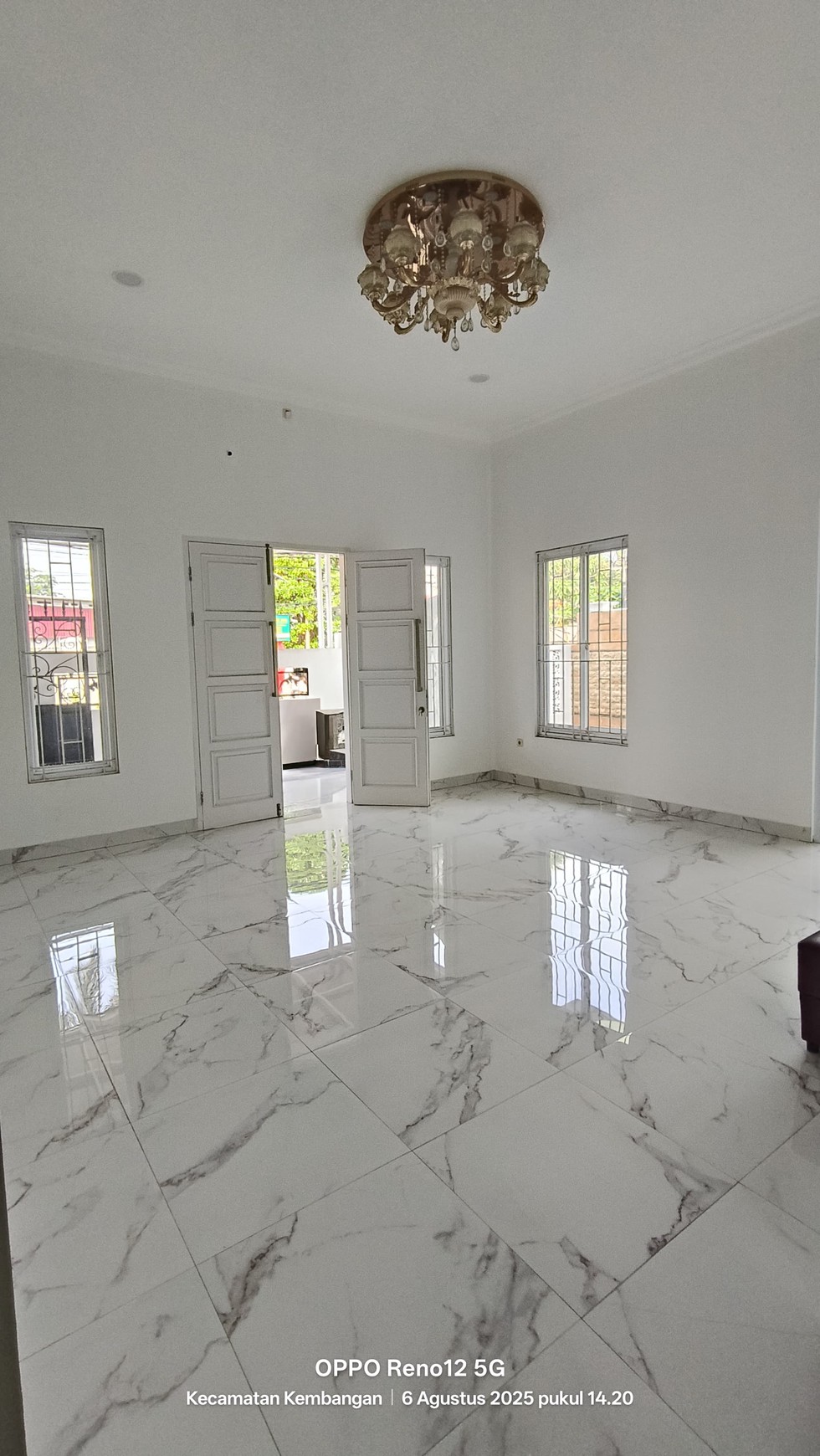 Rumah Bagus Di Kav Hankam Jl Bazuka Joglo Jakarta Barat